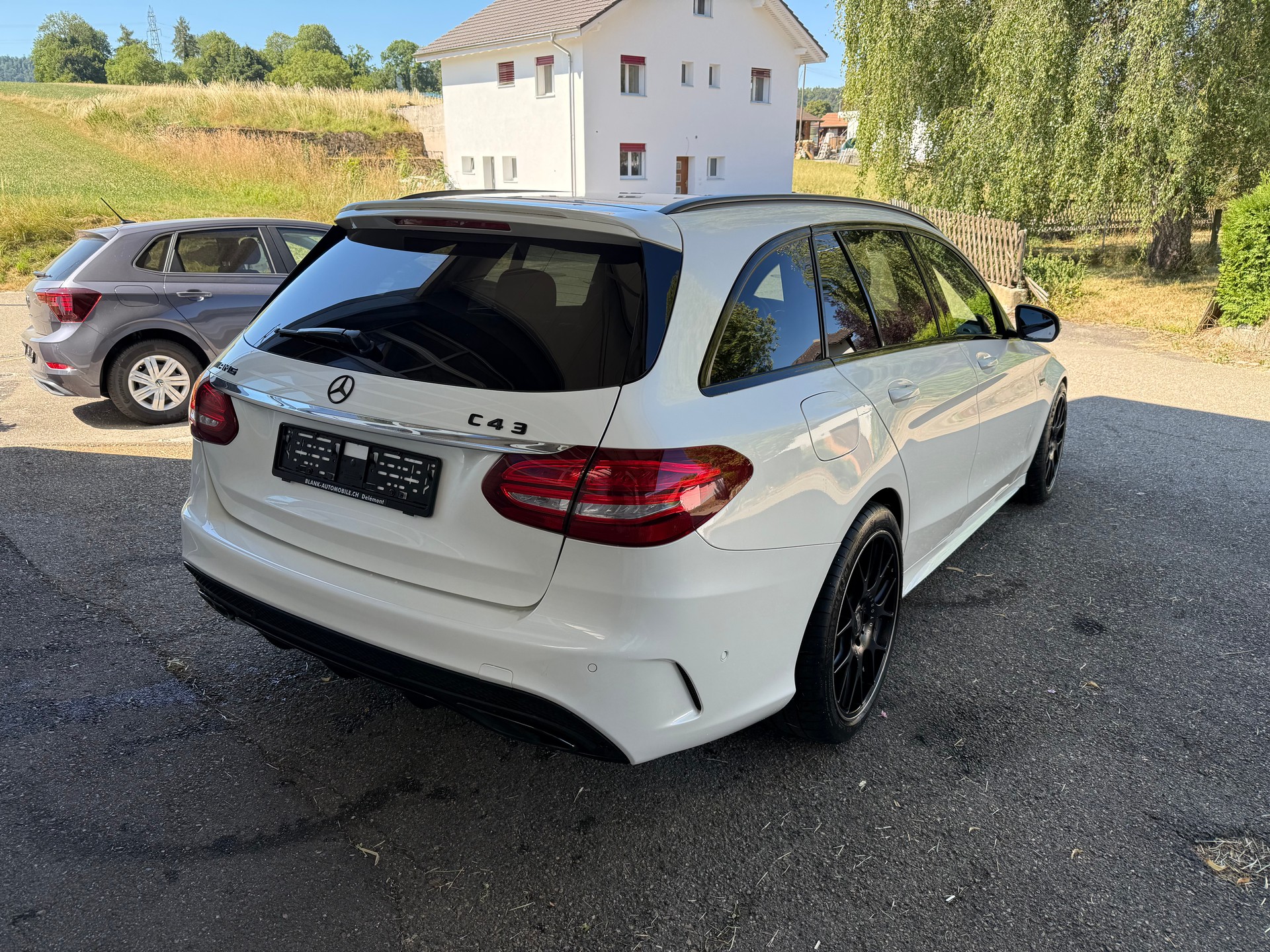 MERCEDES-BENZ C 43 AMG 4Matic 9G-Tronic-image-5