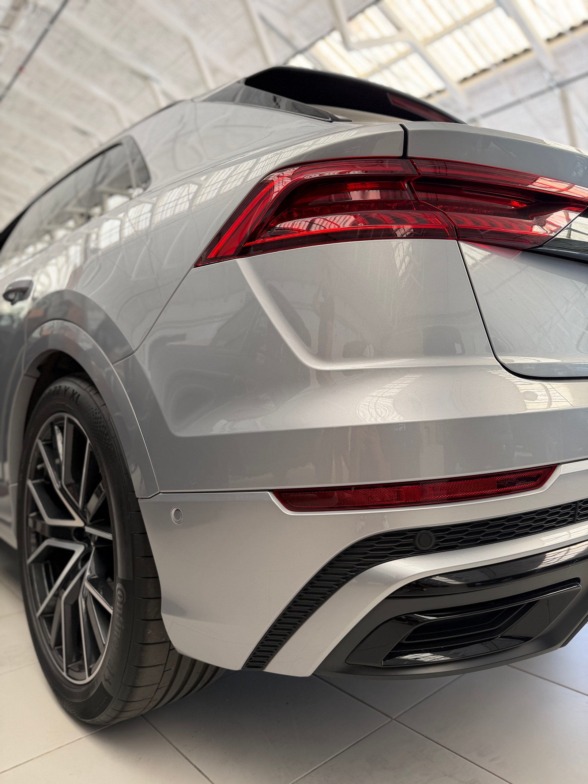 AUDI Q8 50 TDI quattro tiptronic-image-3
