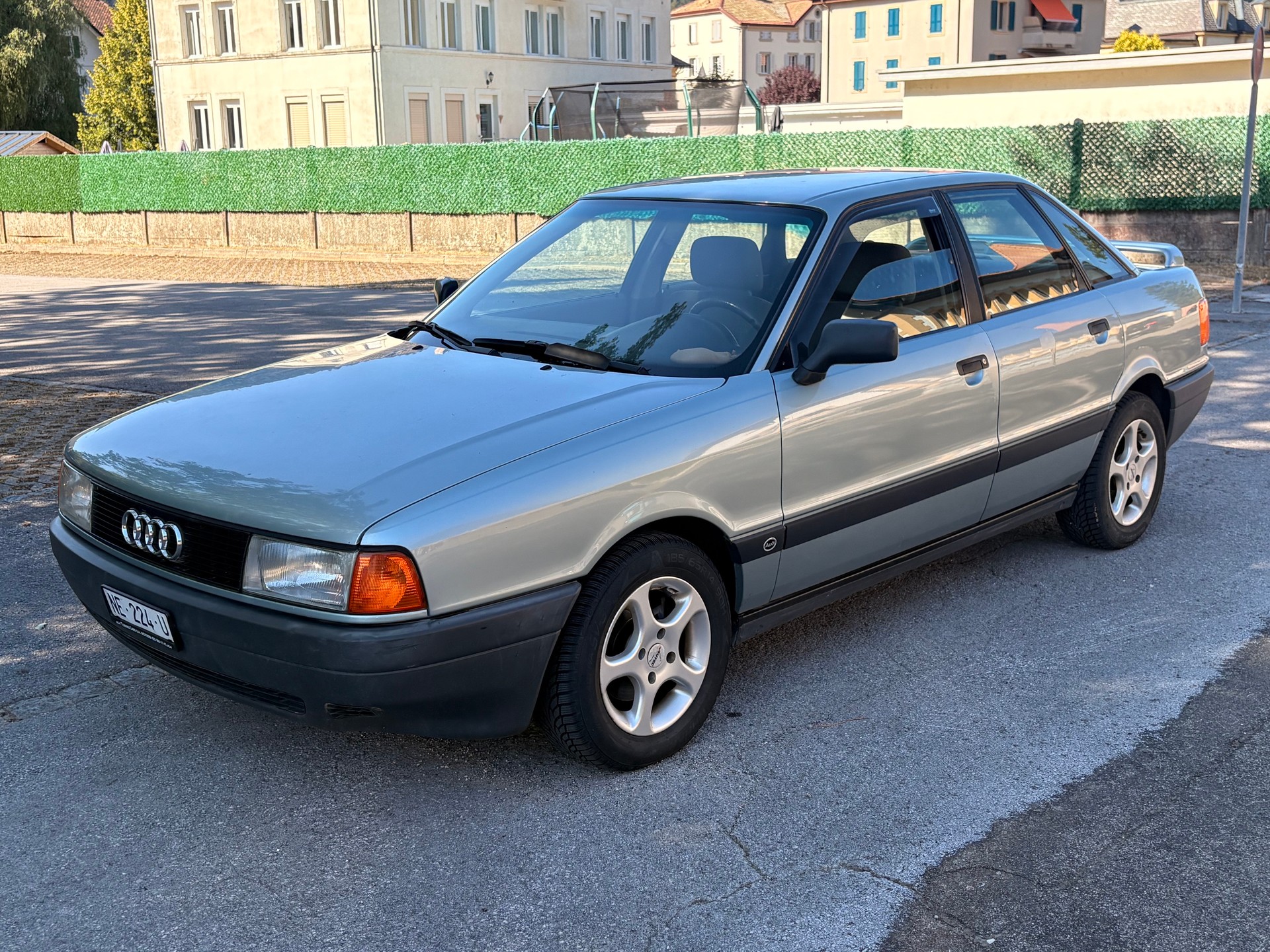 AUDI 80 2.0 E-image-0