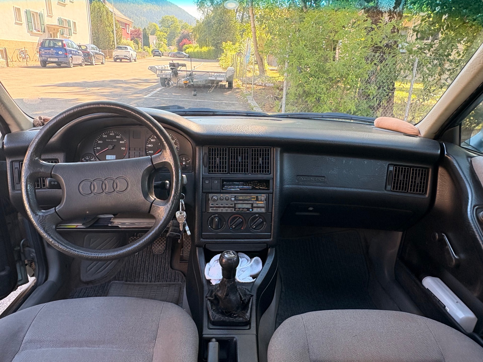 AUDI 80 2.0 E-image-7