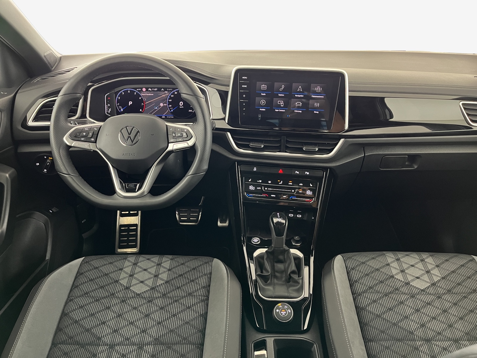 VW T-Roc 2.0 TSI R-Line DSG 4Motion-image-8