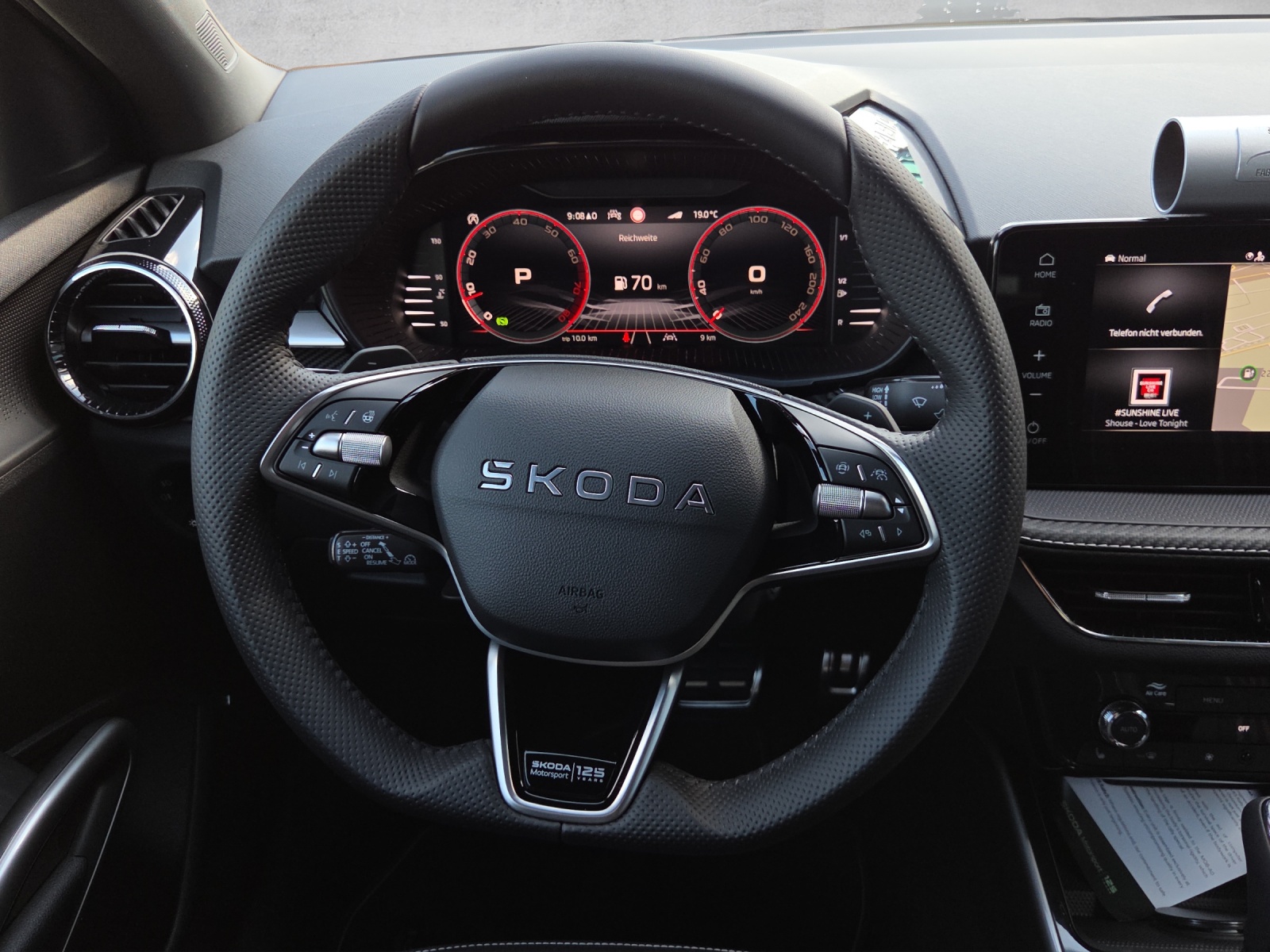 SKODA Fabia 1.5 TSI Motorsport DSG-image-10
