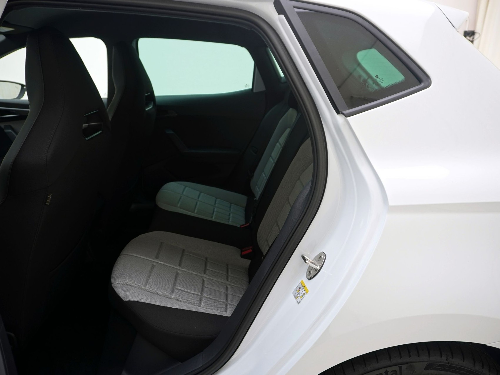SEAT Ibiza 1.5 TSI FR DSG-image-7