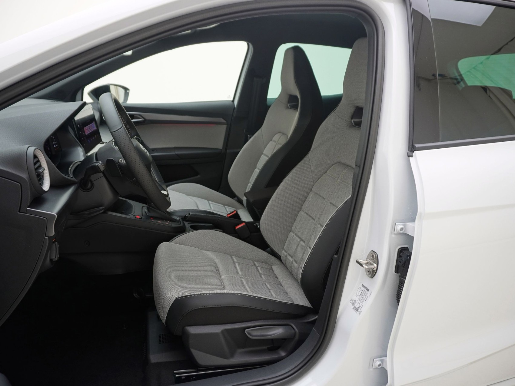 SEAT Ibiza 1.5 TSI FR DSG-image-5