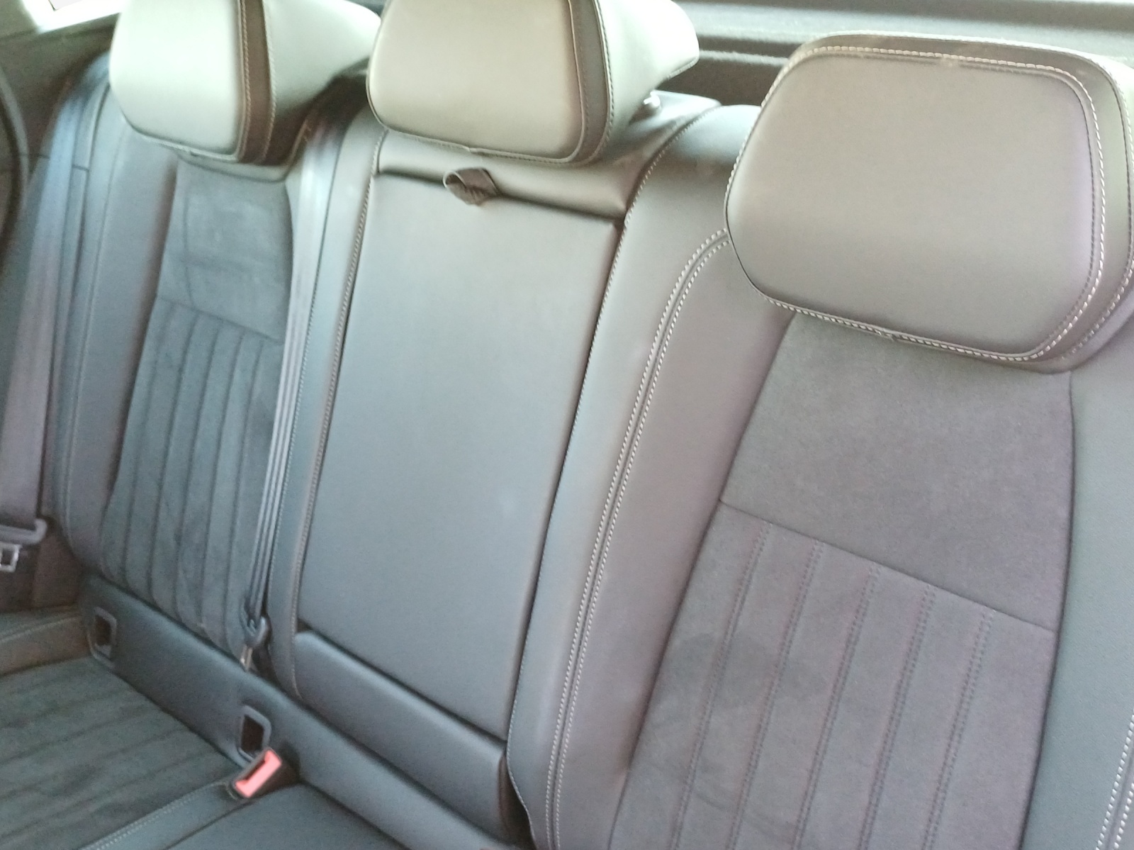 SKODA Karoq 2.0 TSI SportLine 4x4 DSG-image-11