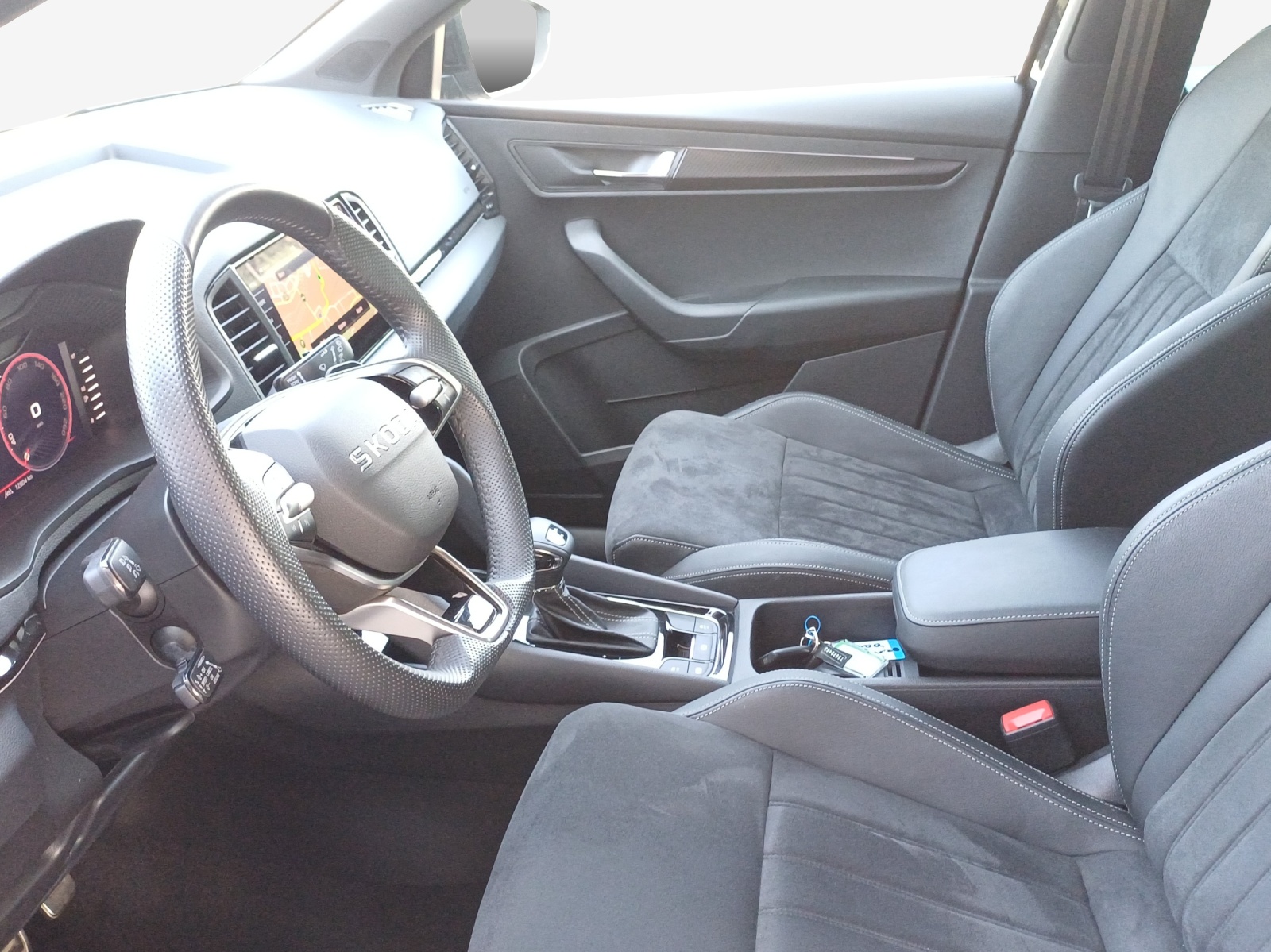 SKODA Karoq 2.0 TSI SportLine 4x4 DSG-image-7