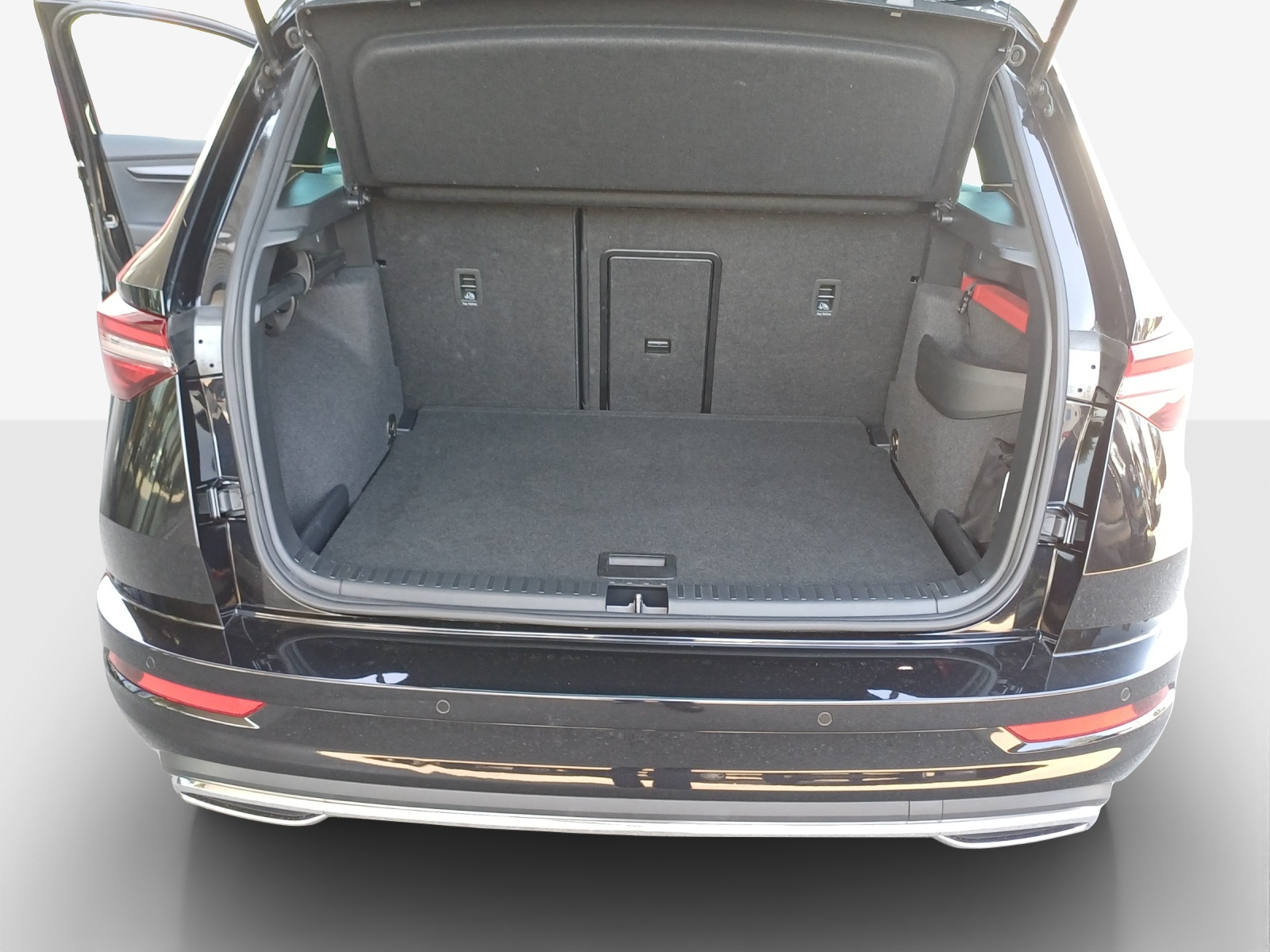 SKODA Karoq 2.0 TSI SportLine 4x4 DSG-image-12