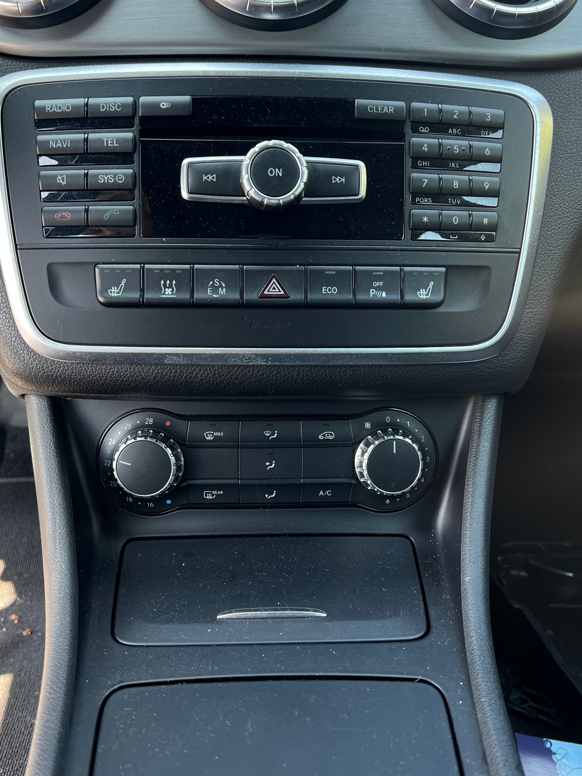MERCEDES-BENZ CLA 250 Sport 7G-DCT 4Matic-image-8