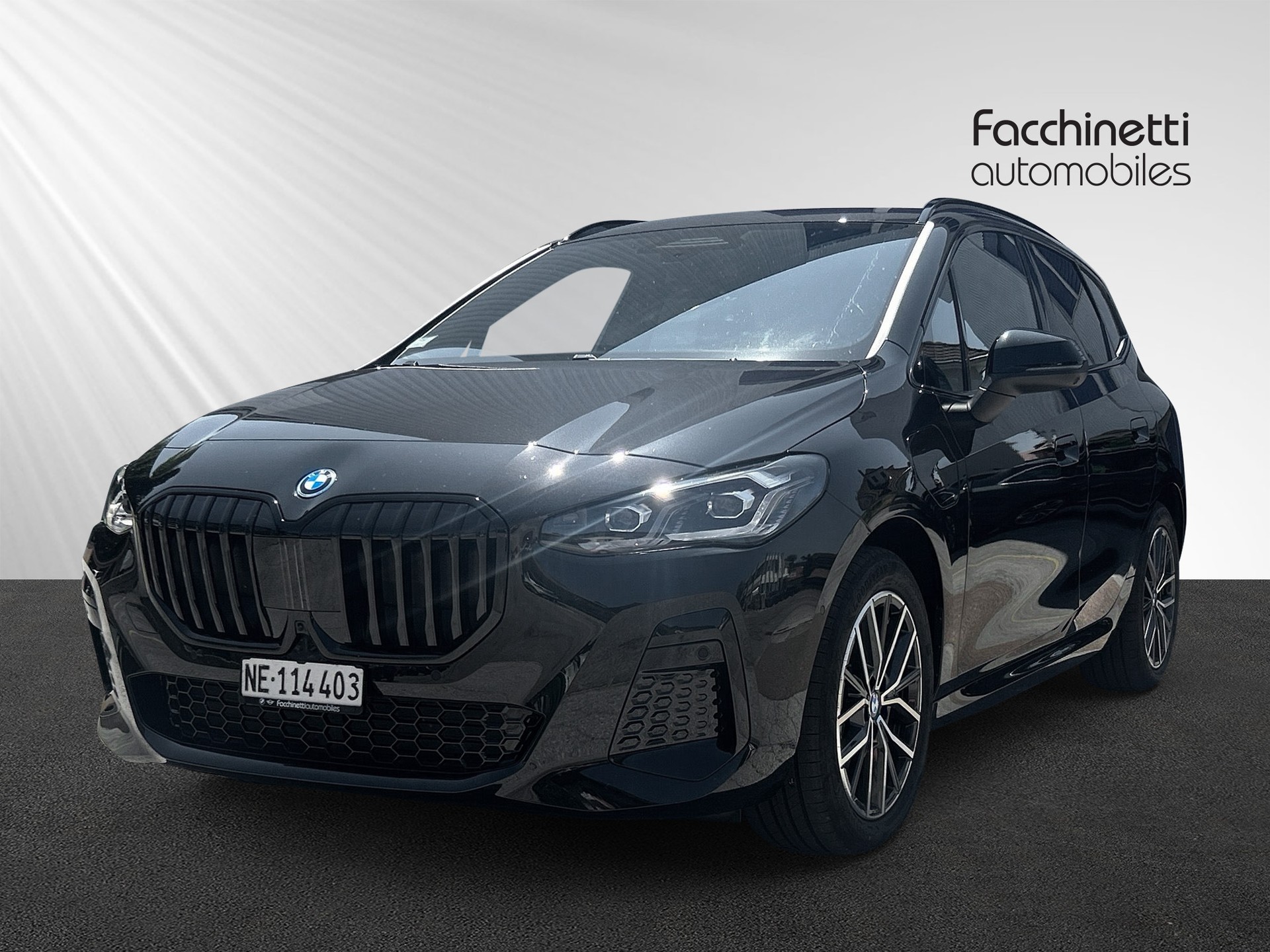 BMW 230e xDrive Active Tourer M Sport-image-0