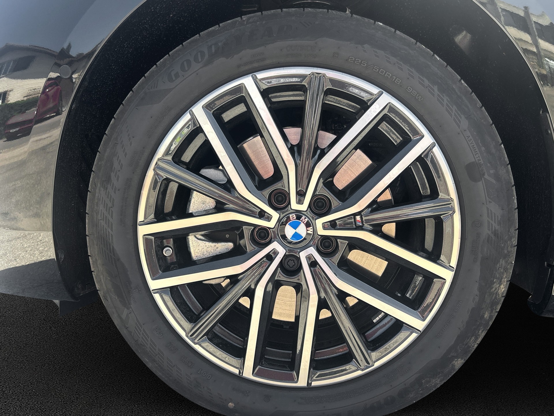BMW 230e xDrive Active Tourer M Sport-image-8