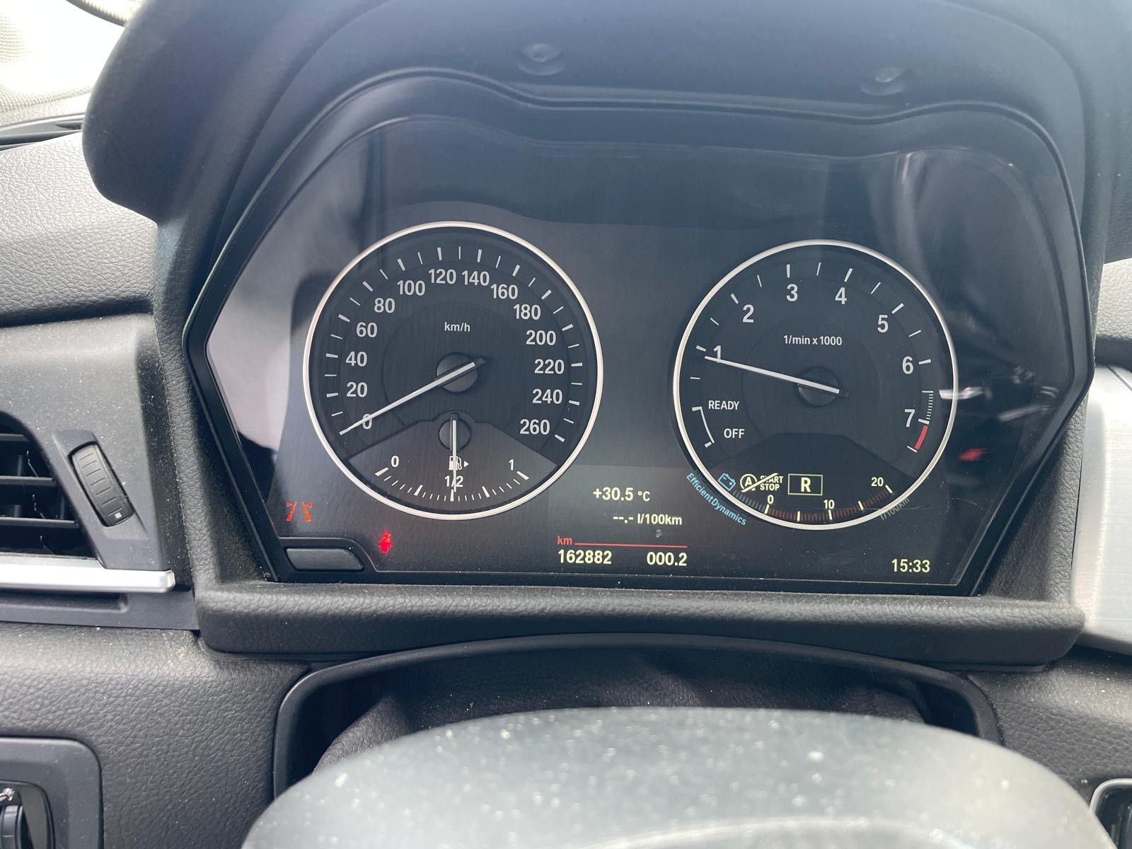 BMW 218i Active Tourer Steptronic-image-8