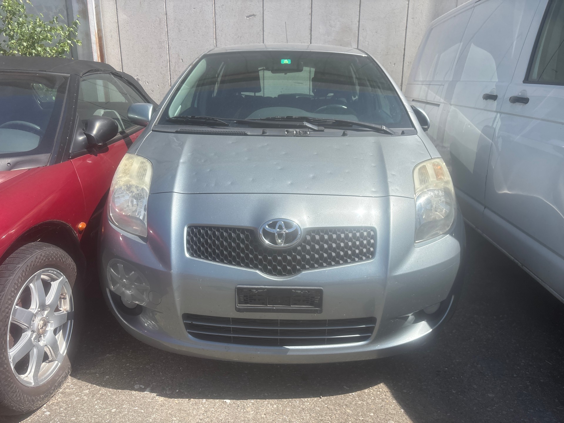 TOYOTA Yaris 1.3 Linea Luna-image-0