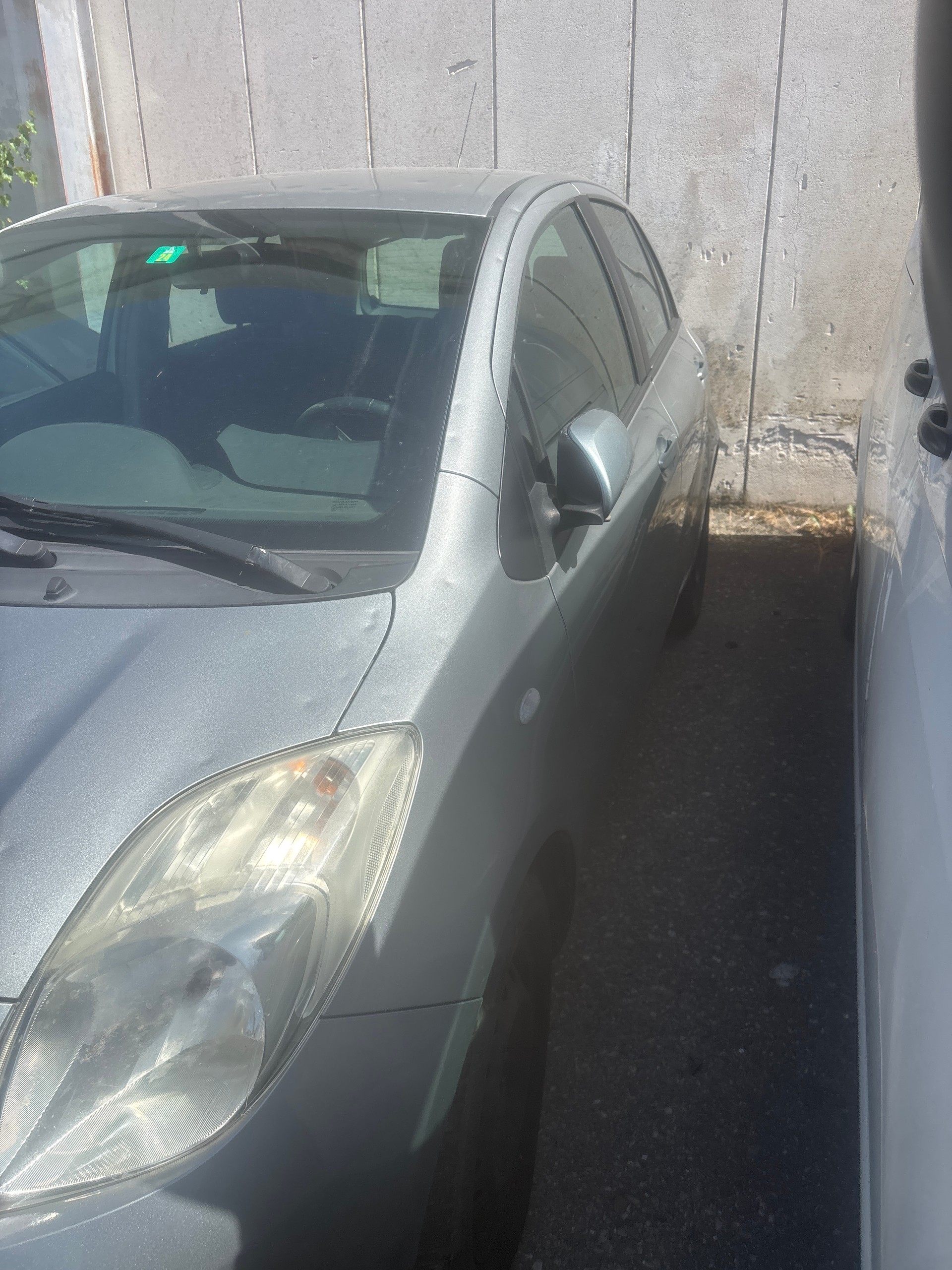 TOYOTA Yaris 1.3 Linea Luna-image-1