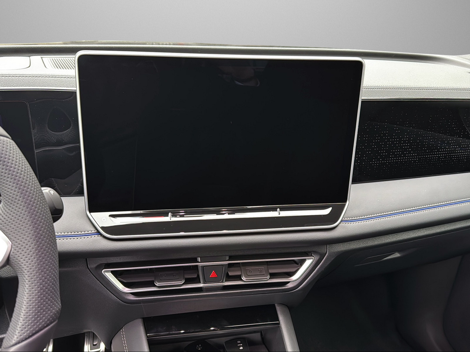 VW Tiguan 2.0 TSI United DSG 4Motion-image-10