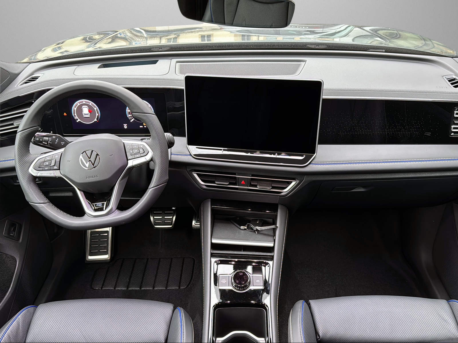 VW Tiguan 2.0 TSI United DSG 4Motion-image-9