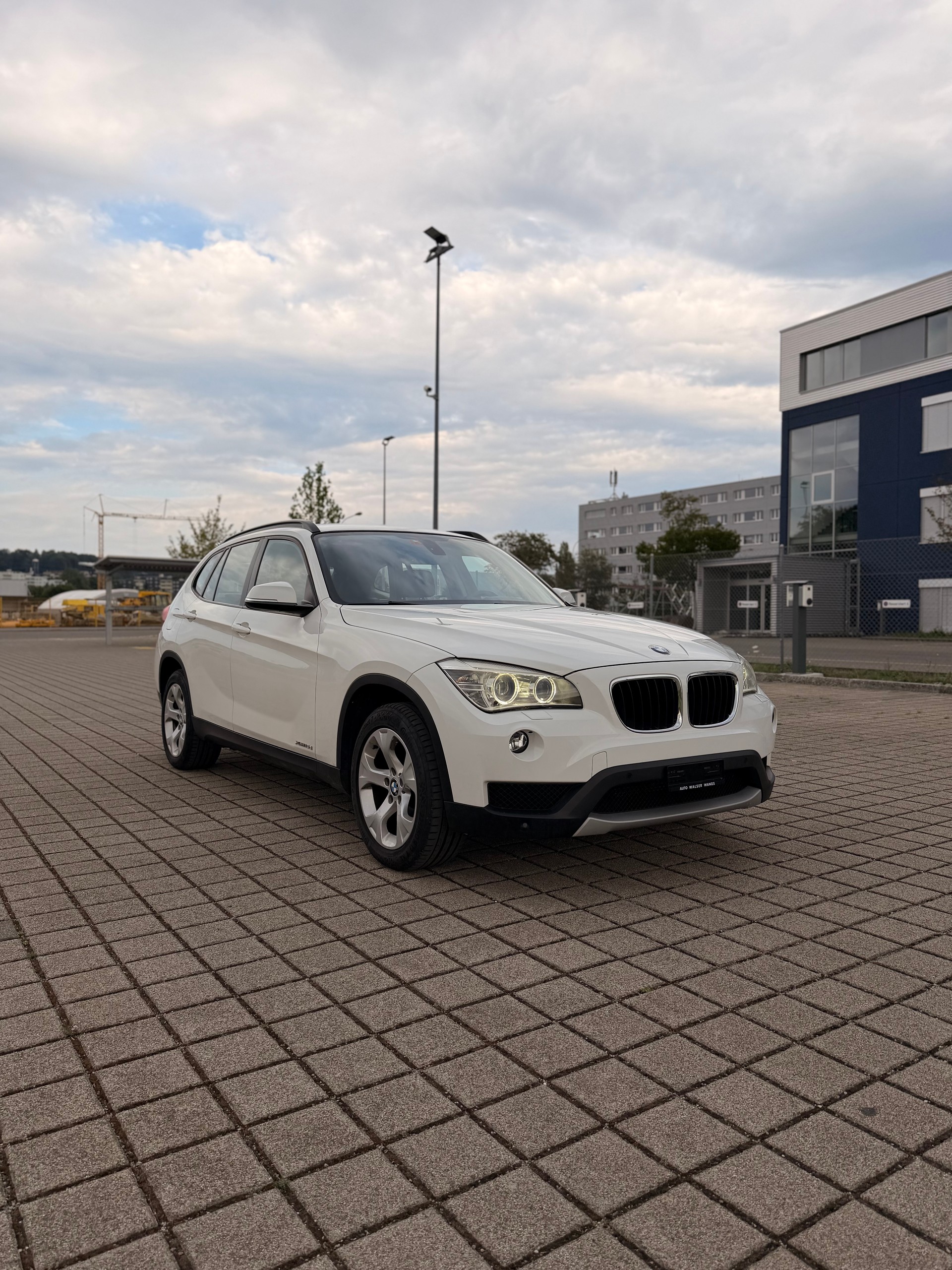 BMW X1 xDrive 18d Steptronic-image-4