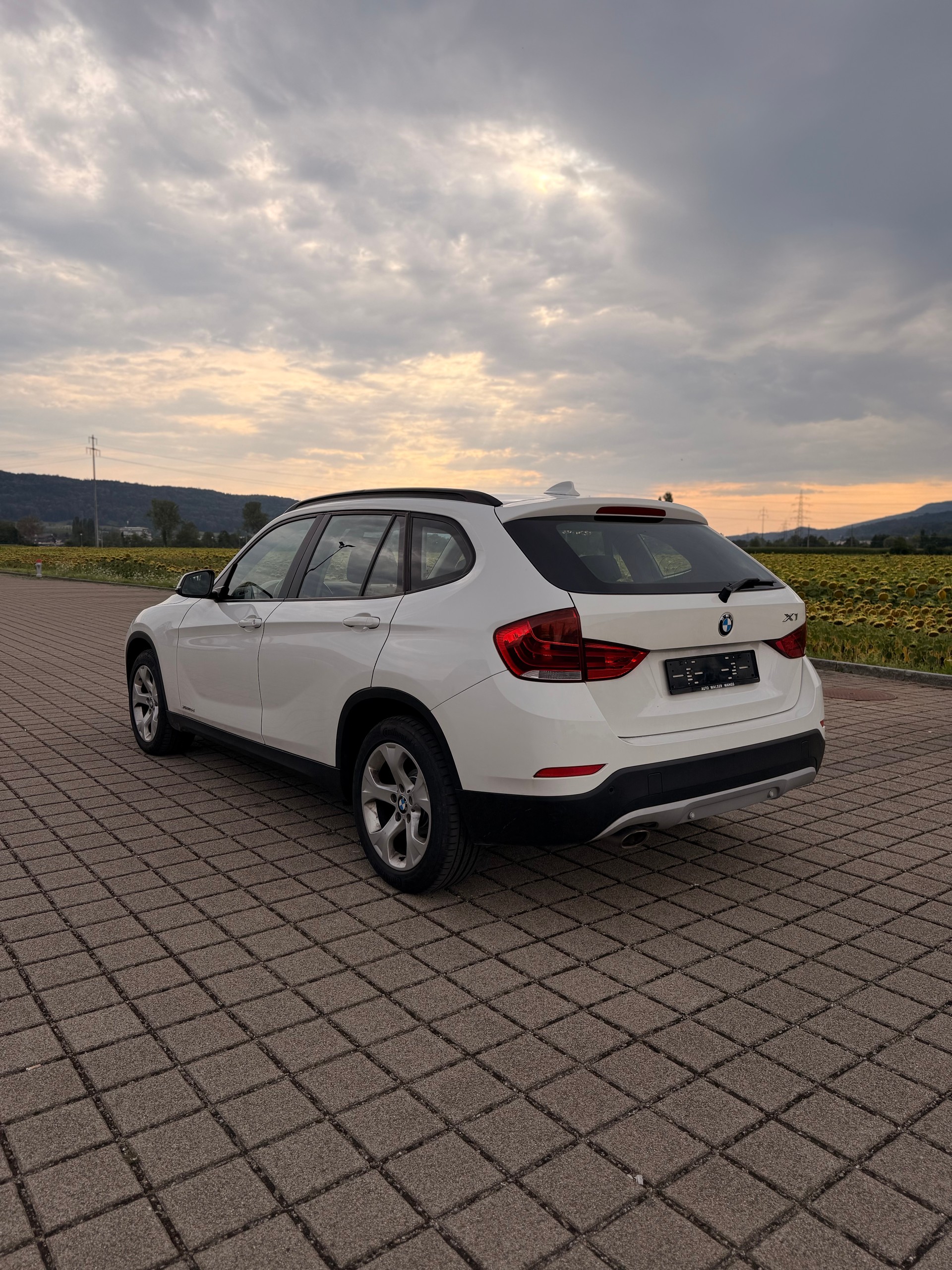 BMW X1 xDrive 18d Steptronic-image-11