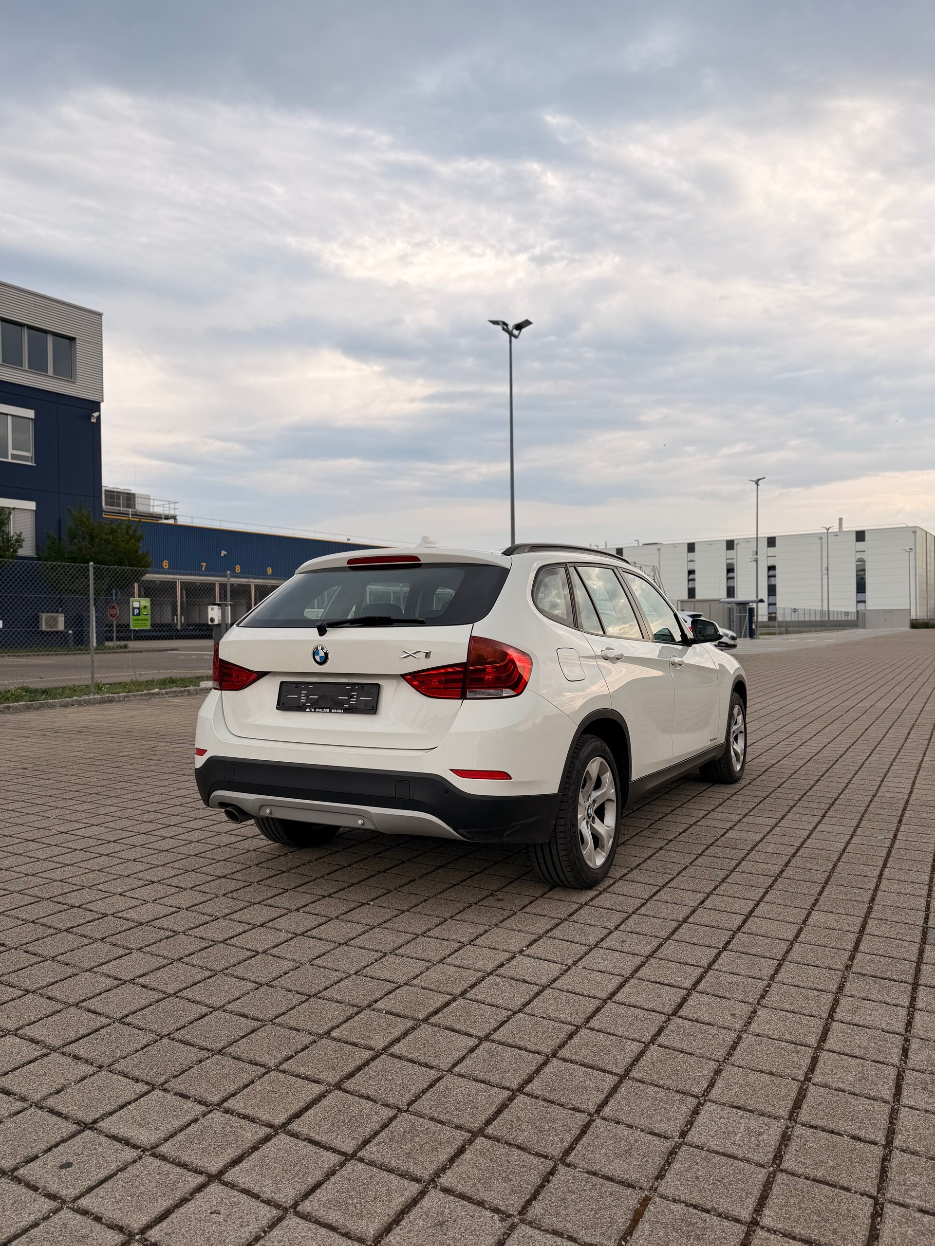 BMW X1 xDrive 18d Steptronic-image-7