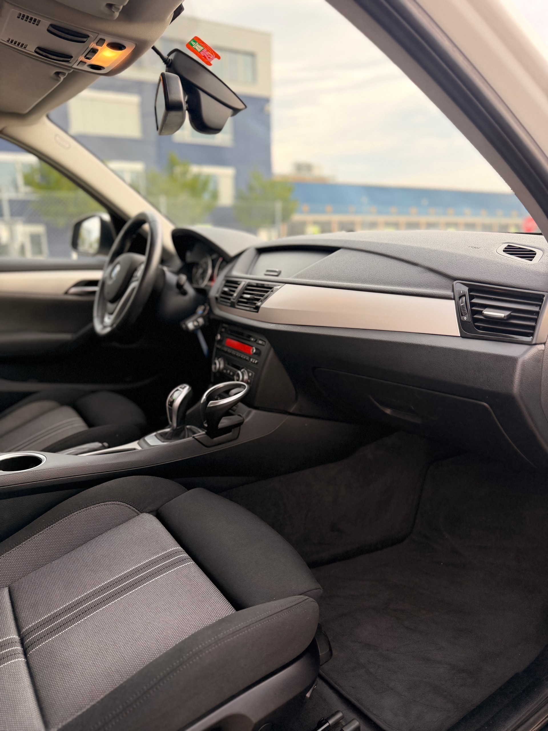 BMW X1 xDrive 18d Steptronic-image-24