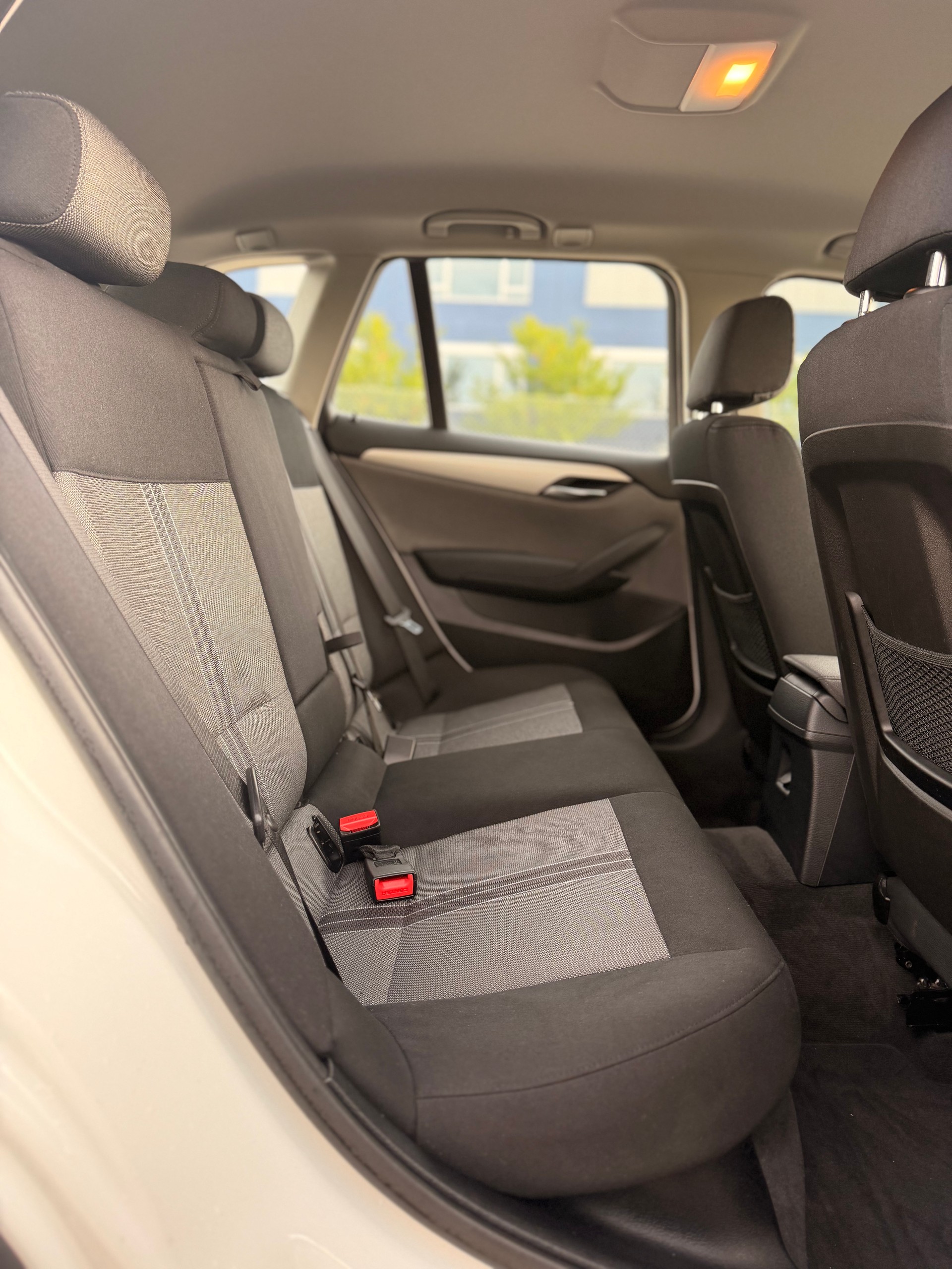 BMW X1 xDrive 18d Steptronic-image-28