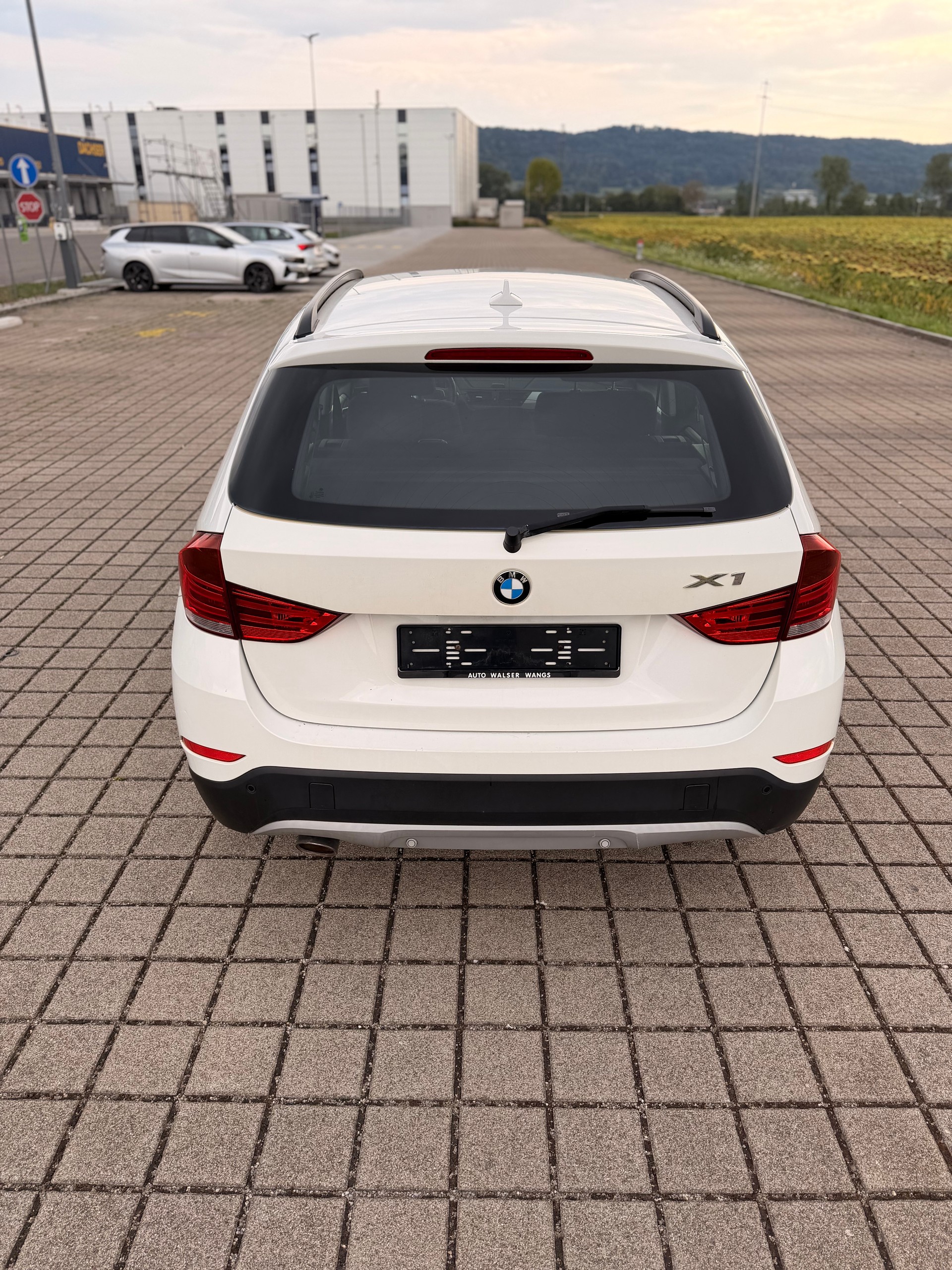 BMW X1 xDrive 18d Steptronic-image-10