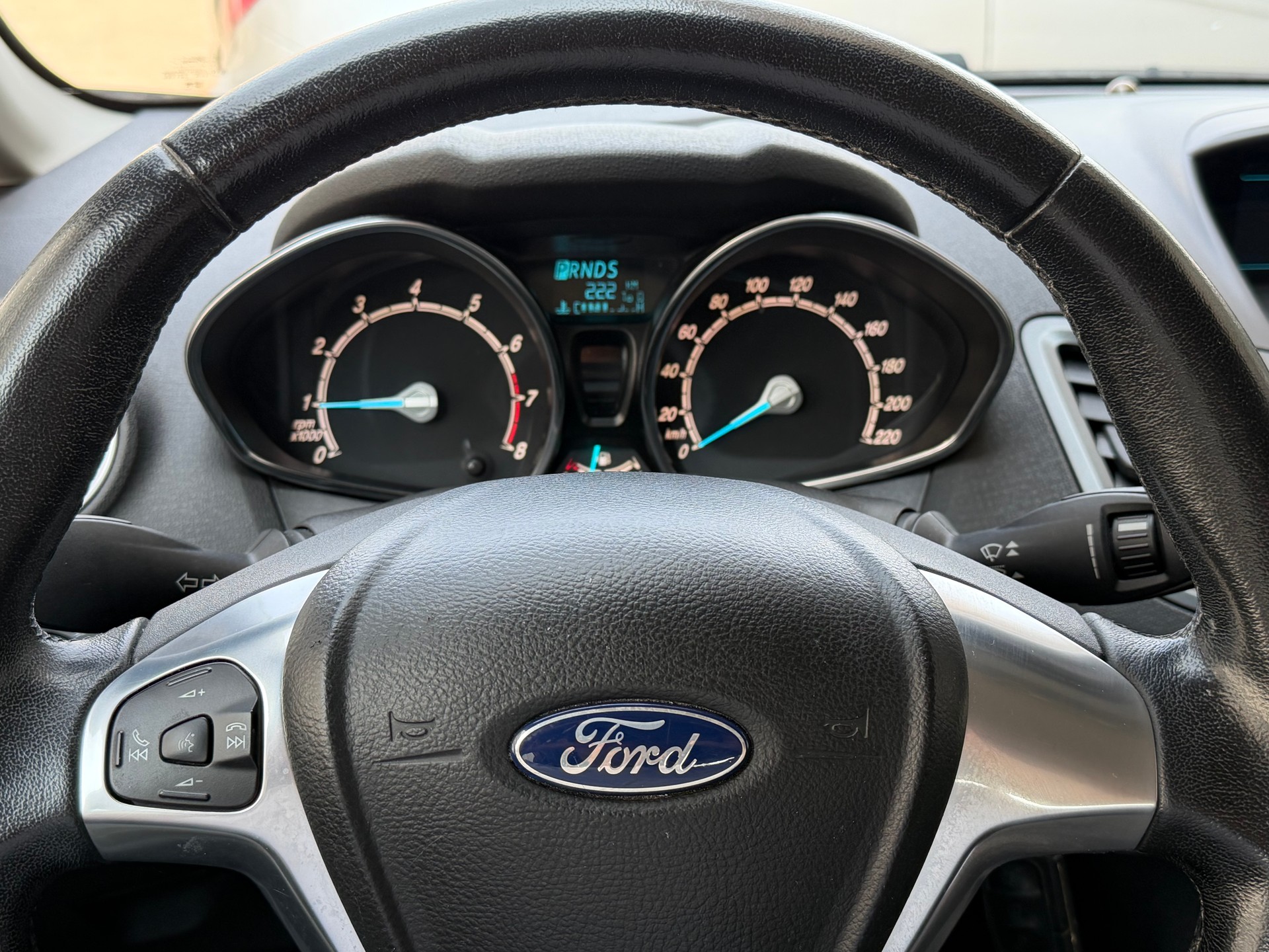 FORD Fiesta 1.0 SCTi Trend PowerShift-image-12