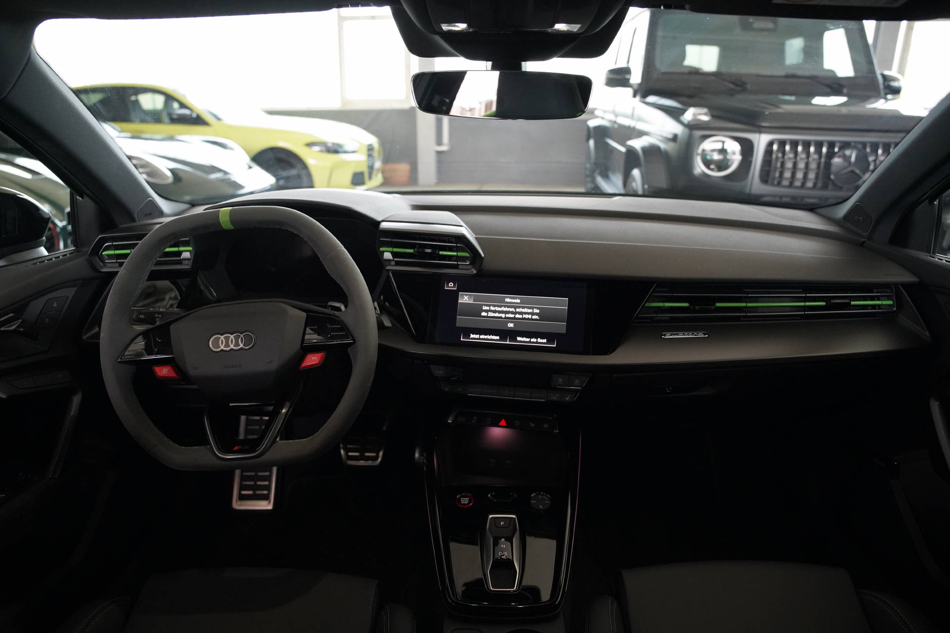 AUDI RS3 Sportback 2.5 TSI quattro S-tronic-image-11