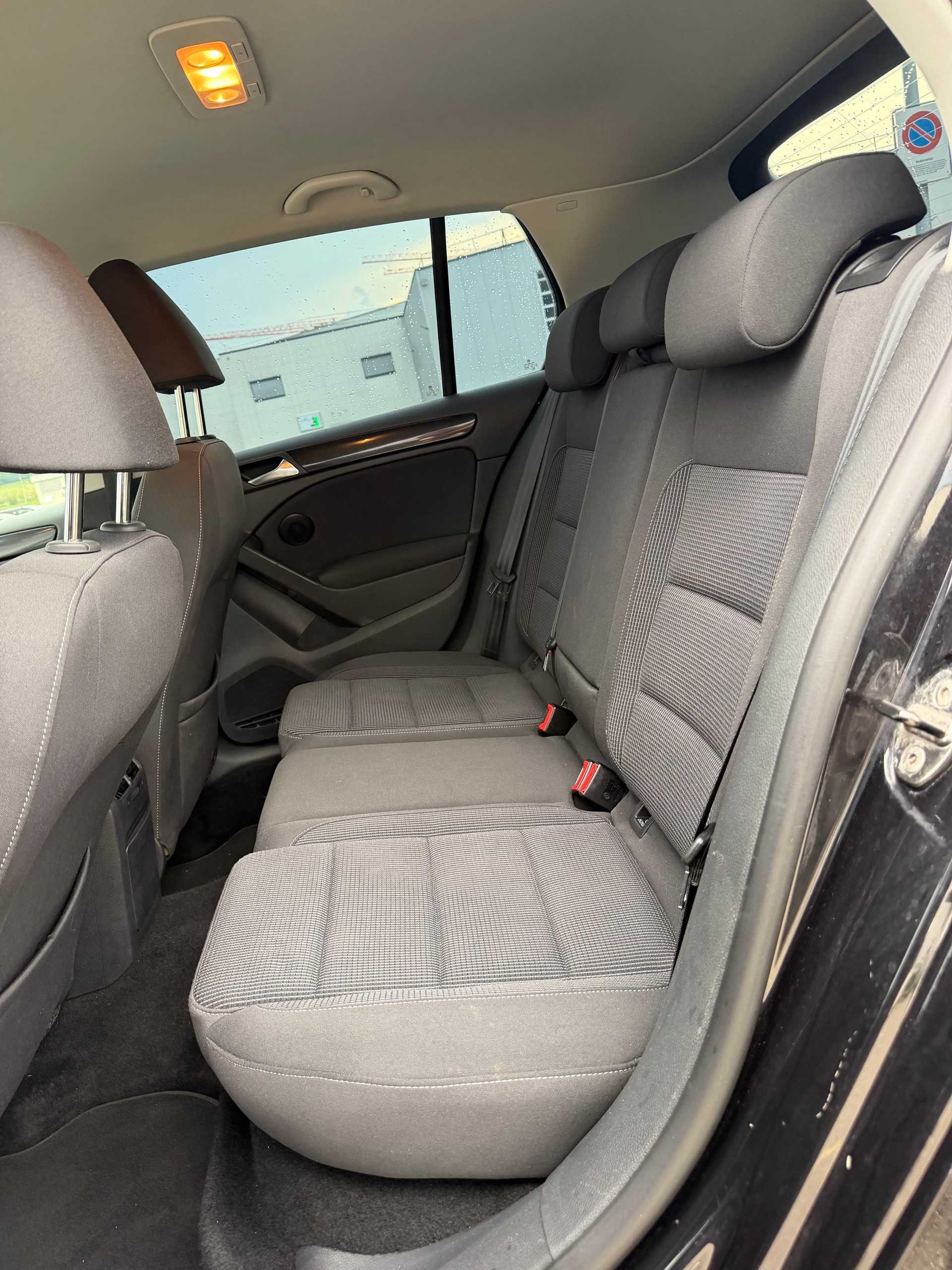 VW Golf 1.4 TSI Highline-image-8