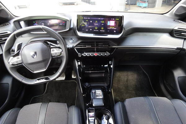 PEUGEOT 208 1.2 MHEV 110 GT-image-5