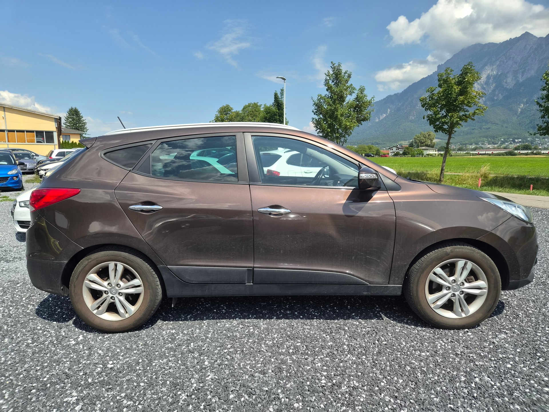 HYUNDAI iX 35 2.0 CRDi Style 4WD-image-6