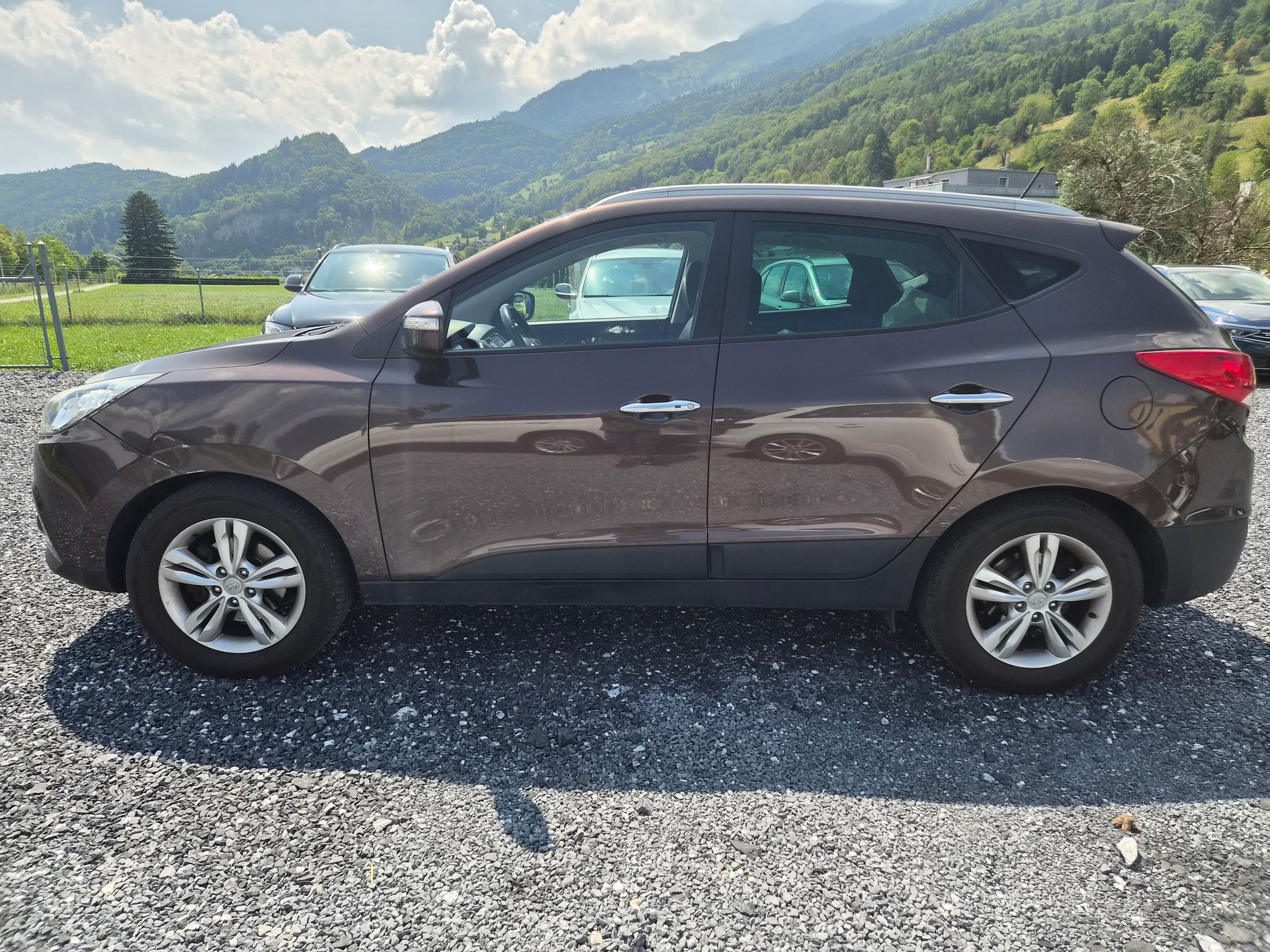 HYUNDAI iX 35 2.0 CRDi Style 4WD-image-5