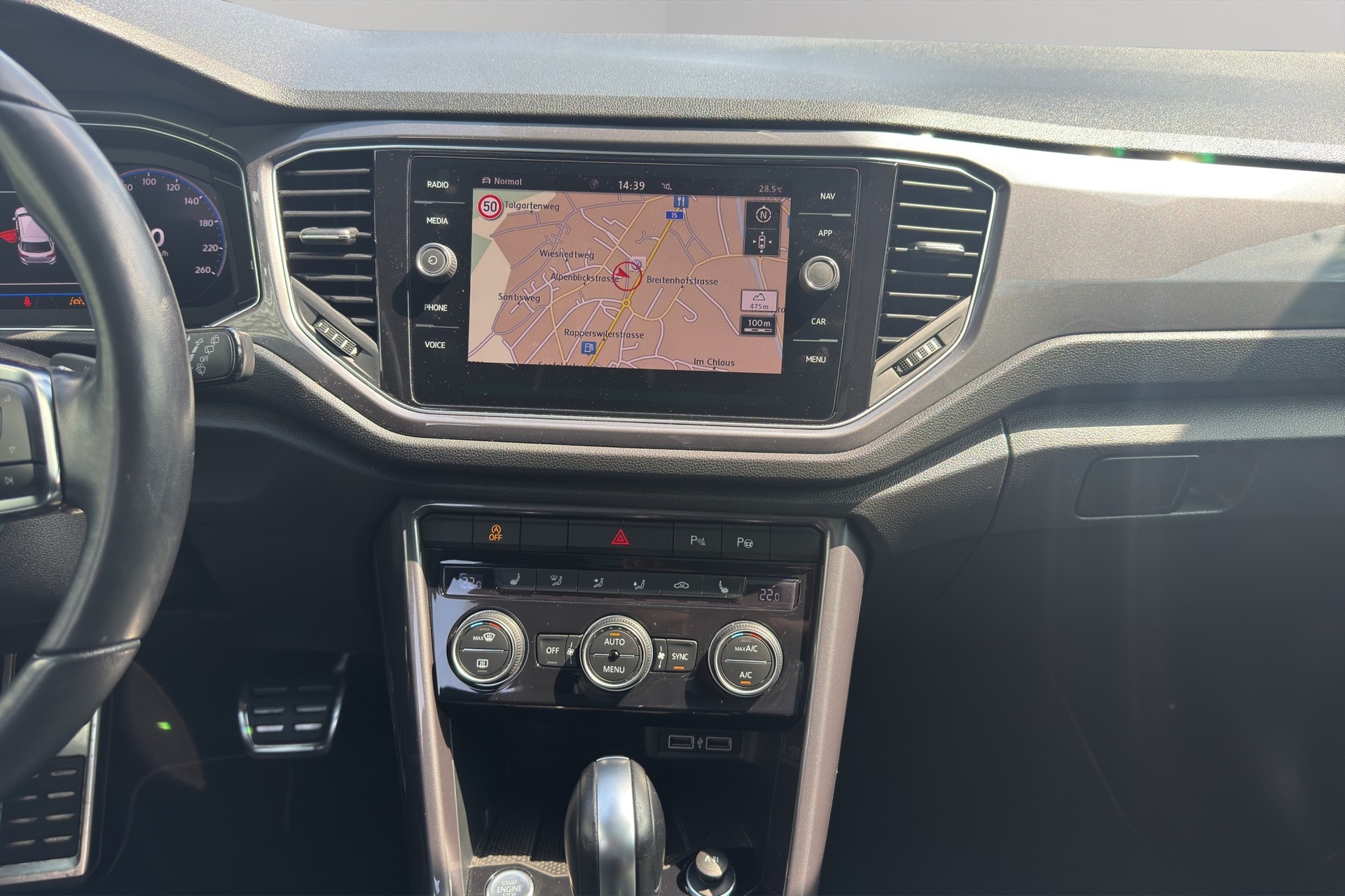 VW T-Roc 2.0 TSI Sport DSG 4Motion-image-7