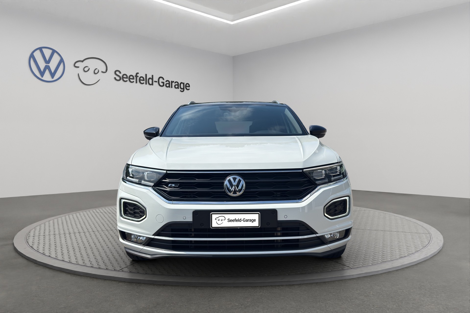 VW T-Roc 2.0 TSI Sport DSG 4Motion-image-1