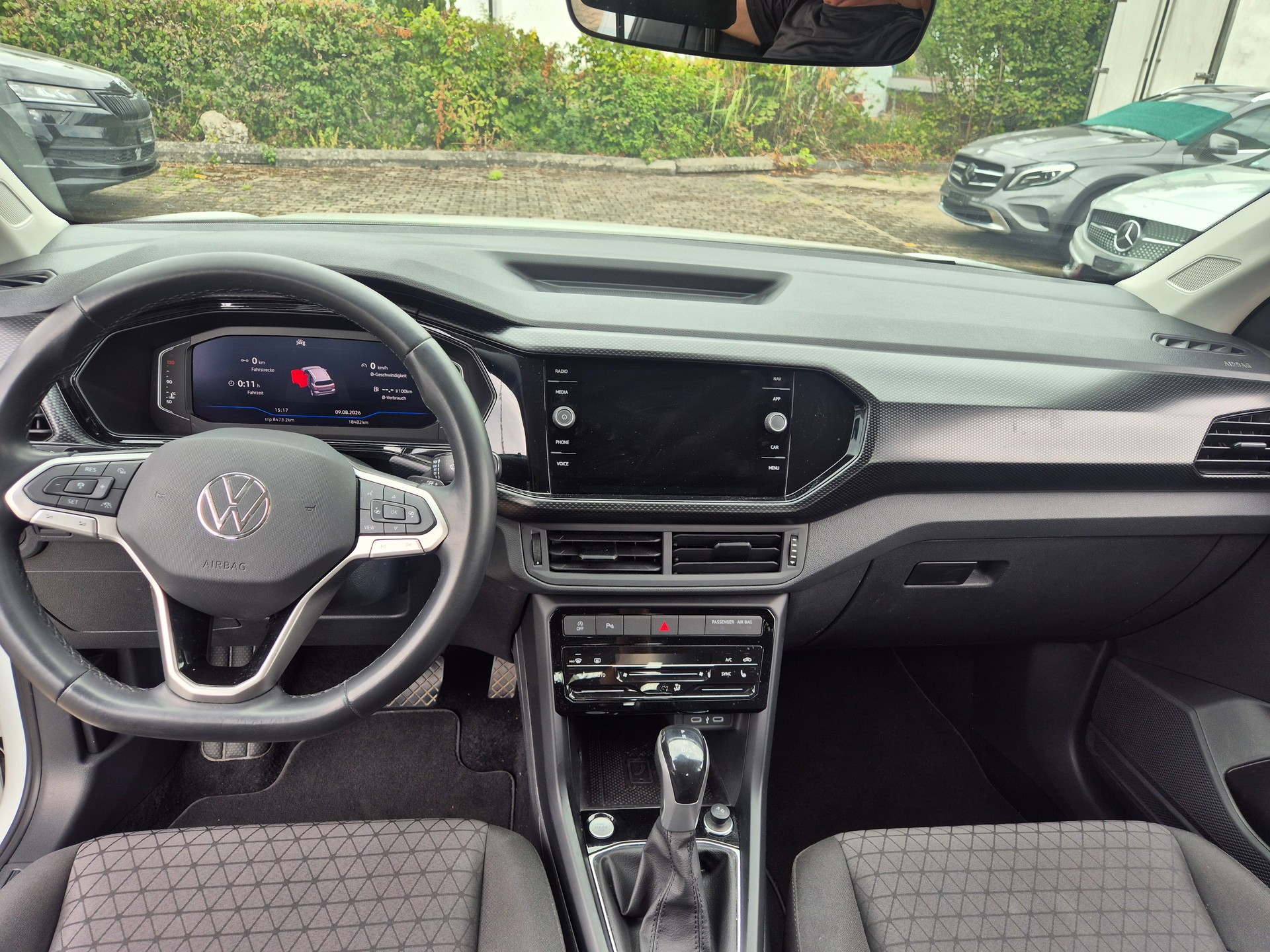 VW T-Cross 1.0 TSI Life DSG-image-6