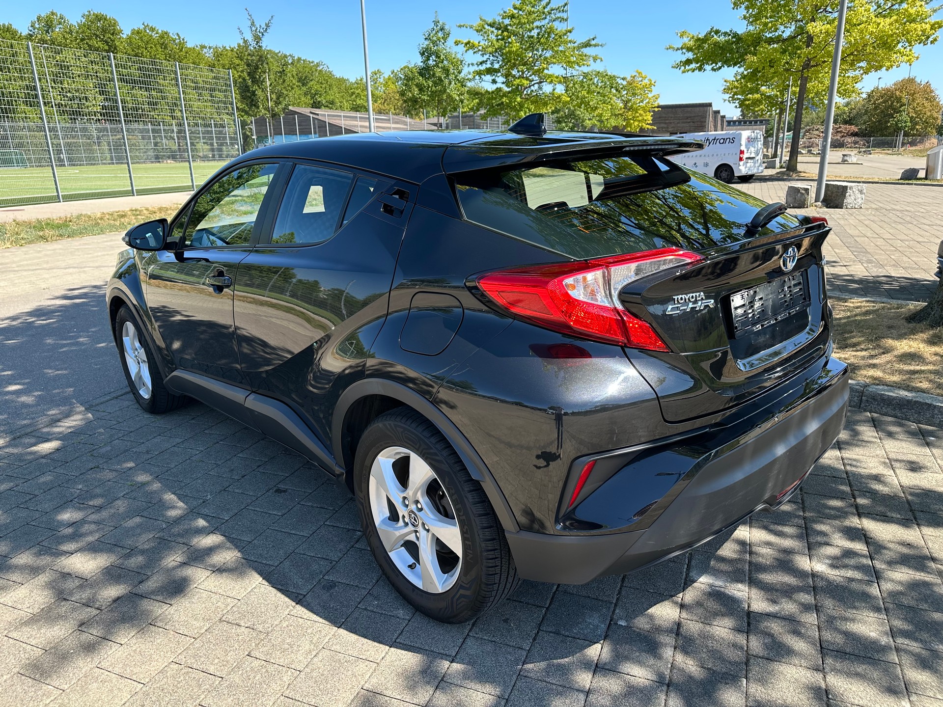 TOYOTA C-HR 1.8 HSD Comfort CVT-image-6