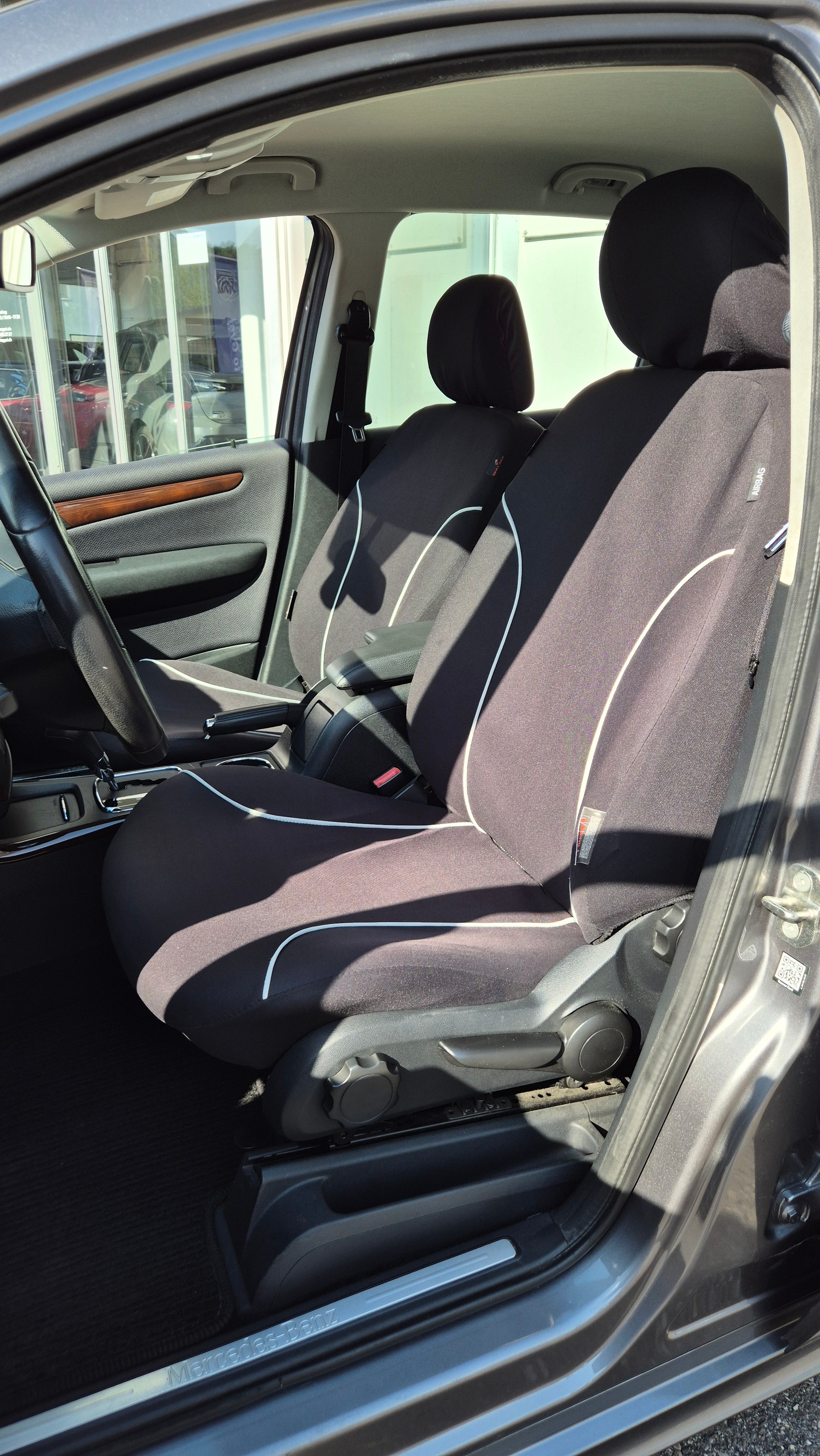 MERCEDES-BENZ A 180 CDI-image-13