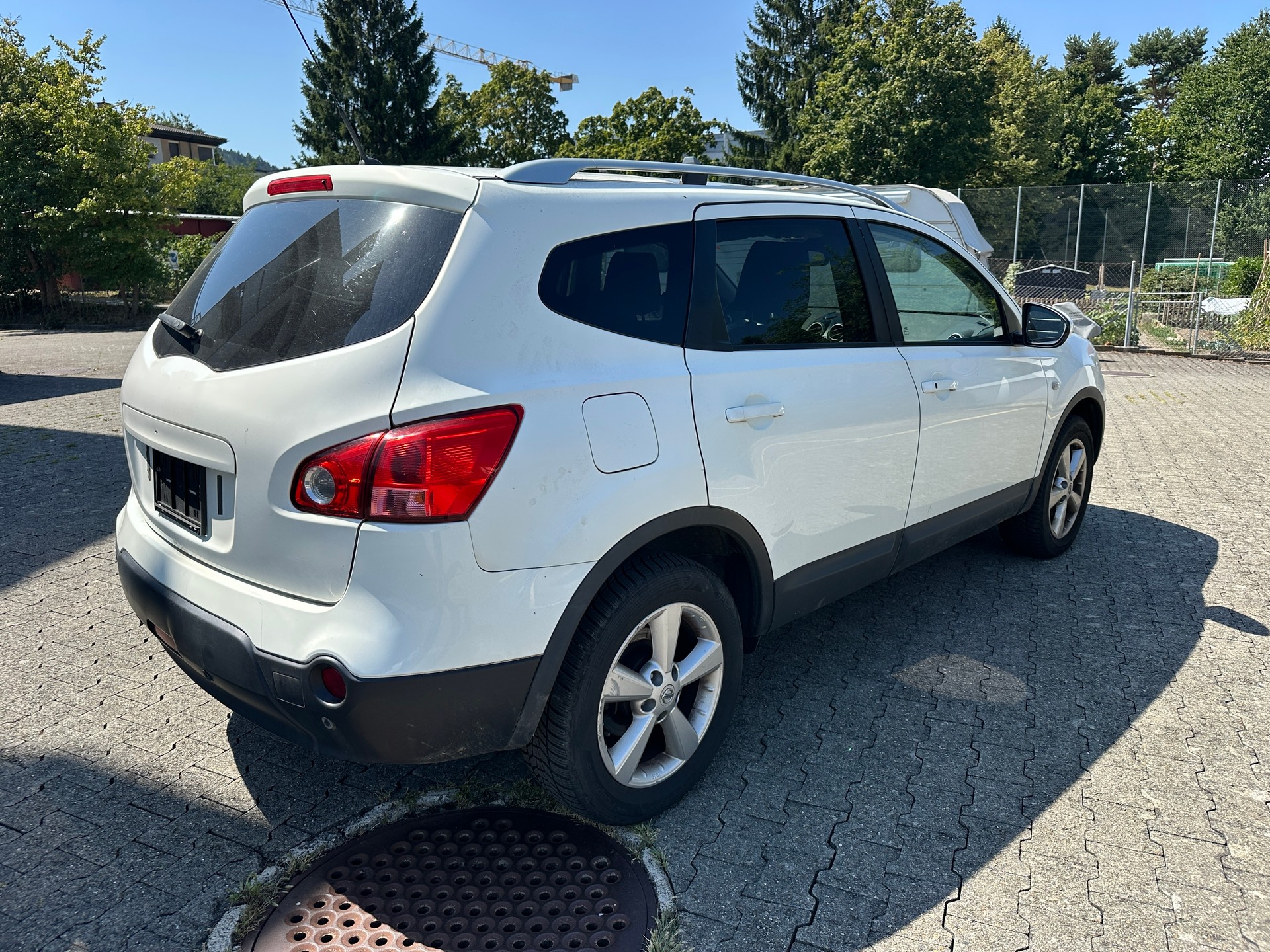 NISSAN Qashqai +2 2.0 4WD tekna-image-3