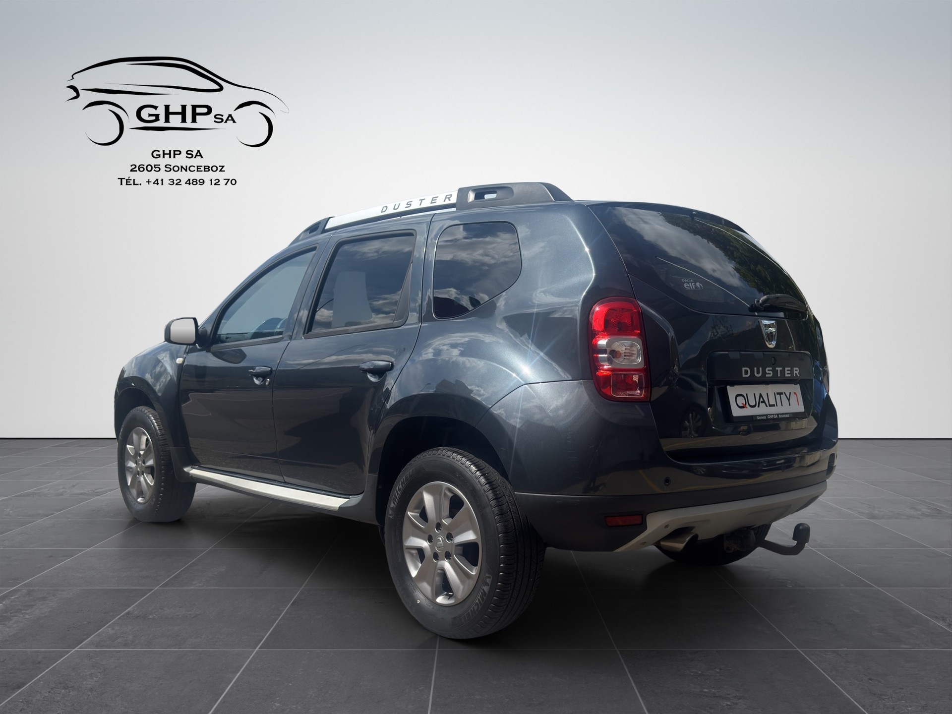 DACIA Duster 1.2 T Lauréate 4x4-image-2