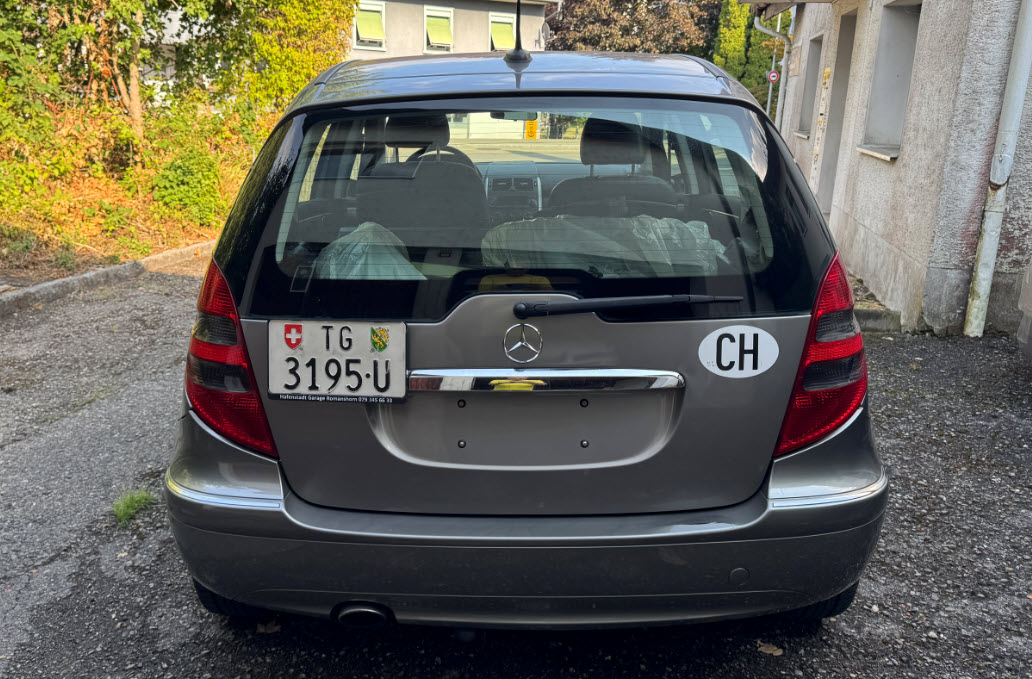 MERCEDES-BENZ A 150 Elégance-image-10