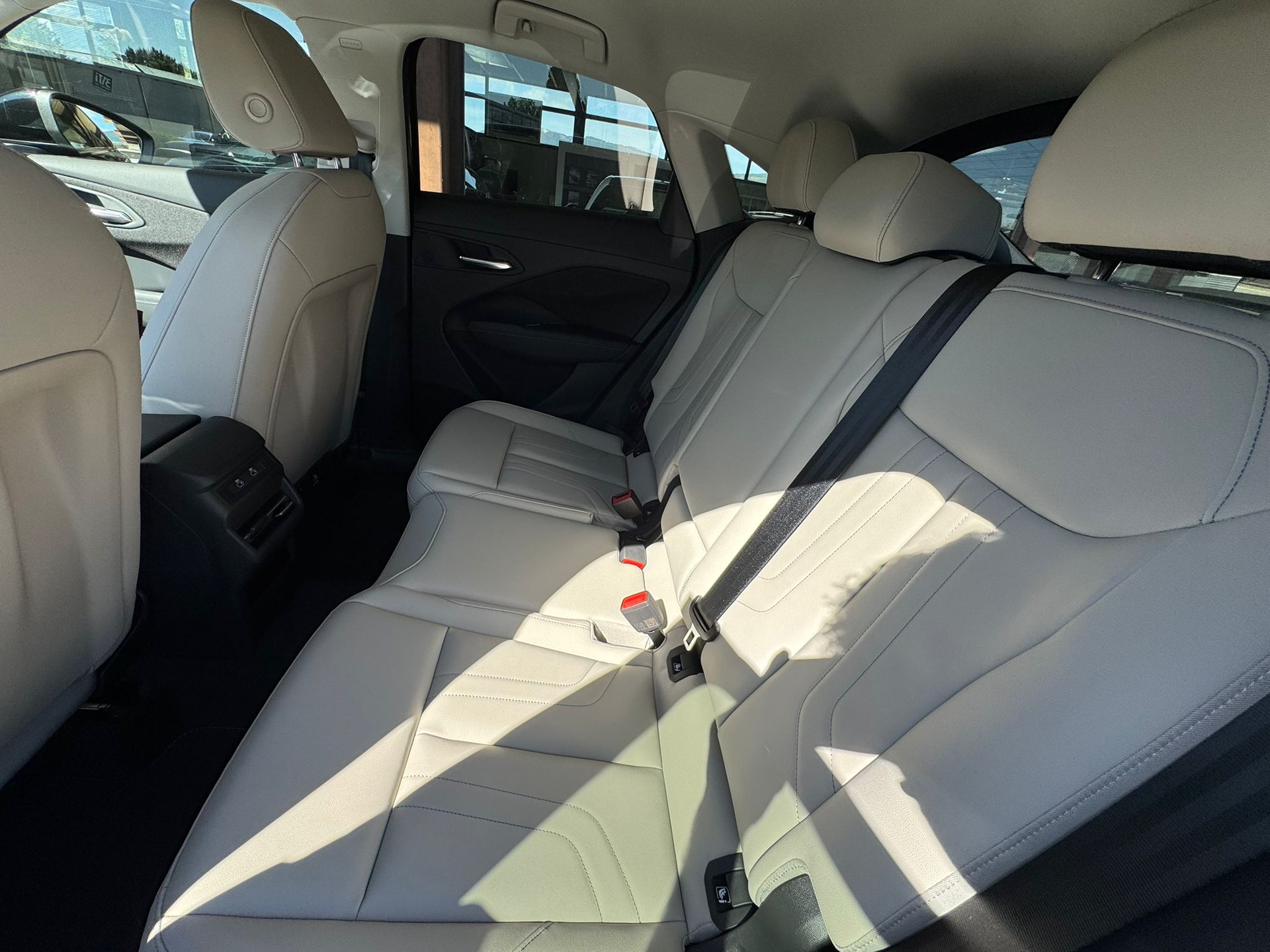 AUDI Q3 Sportback 1.5 e-hybrid S-tronic-image-7