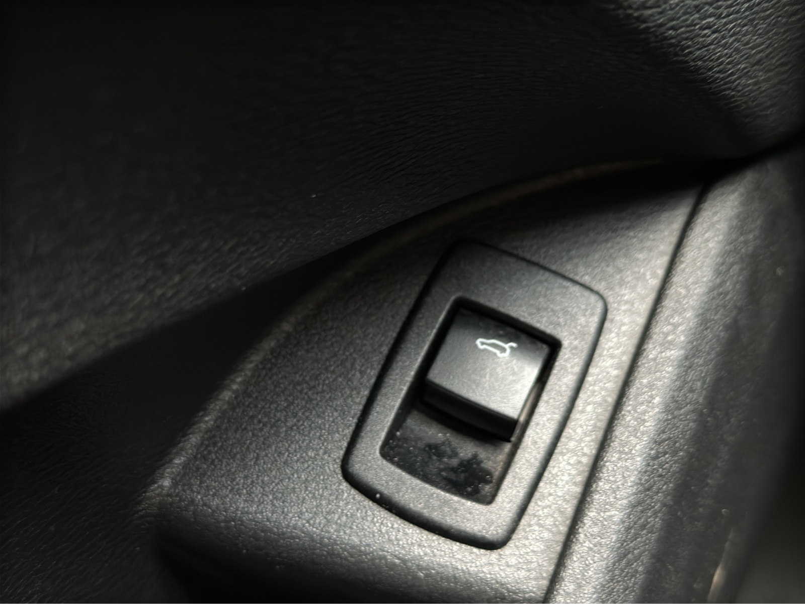 BMW X1 xDrive 18d Steptronic-image-16