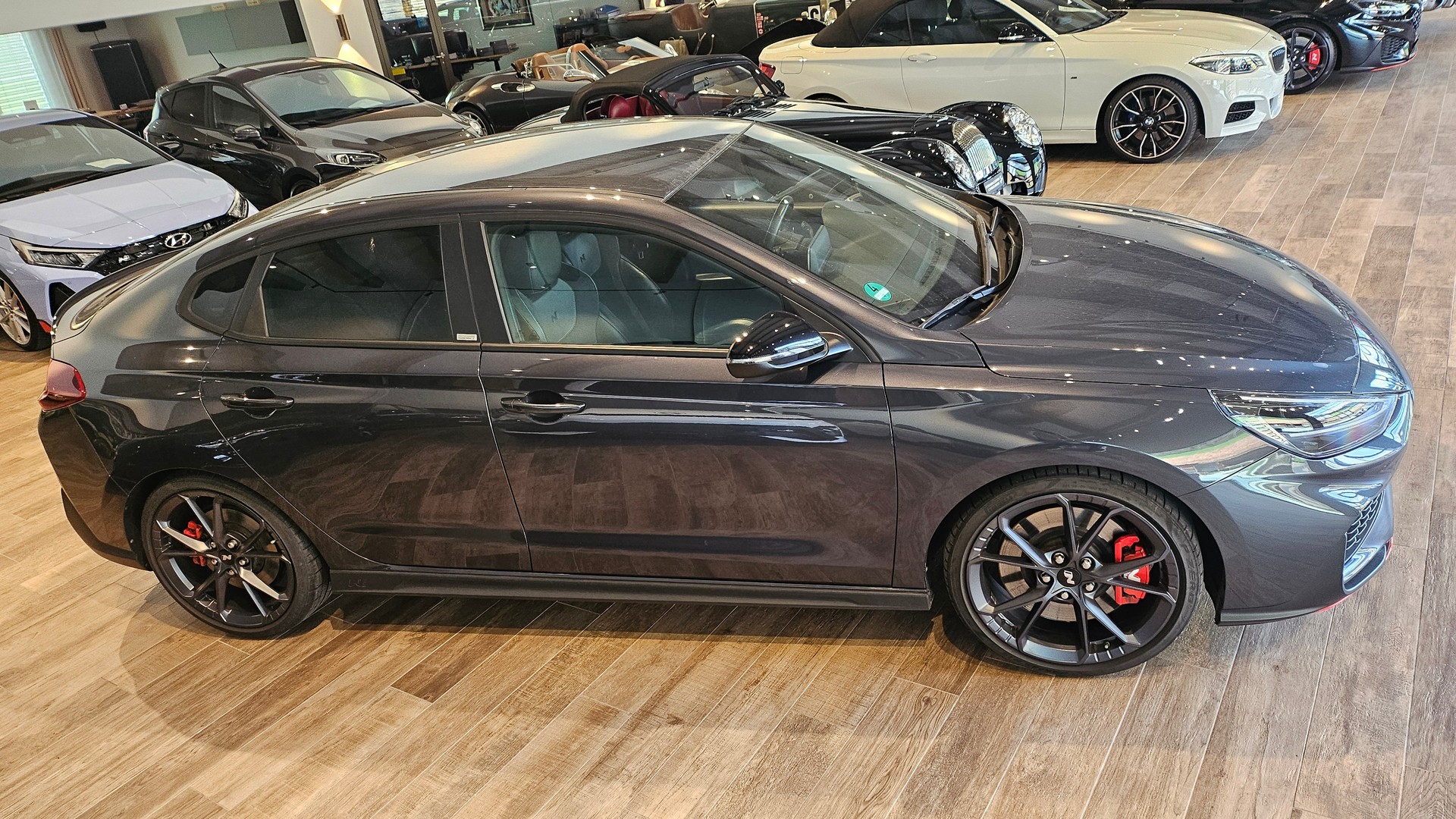 HYUNDAI i30 Fastback 2.0 T-GDi N 🔥Schalensitze🔥-image-8