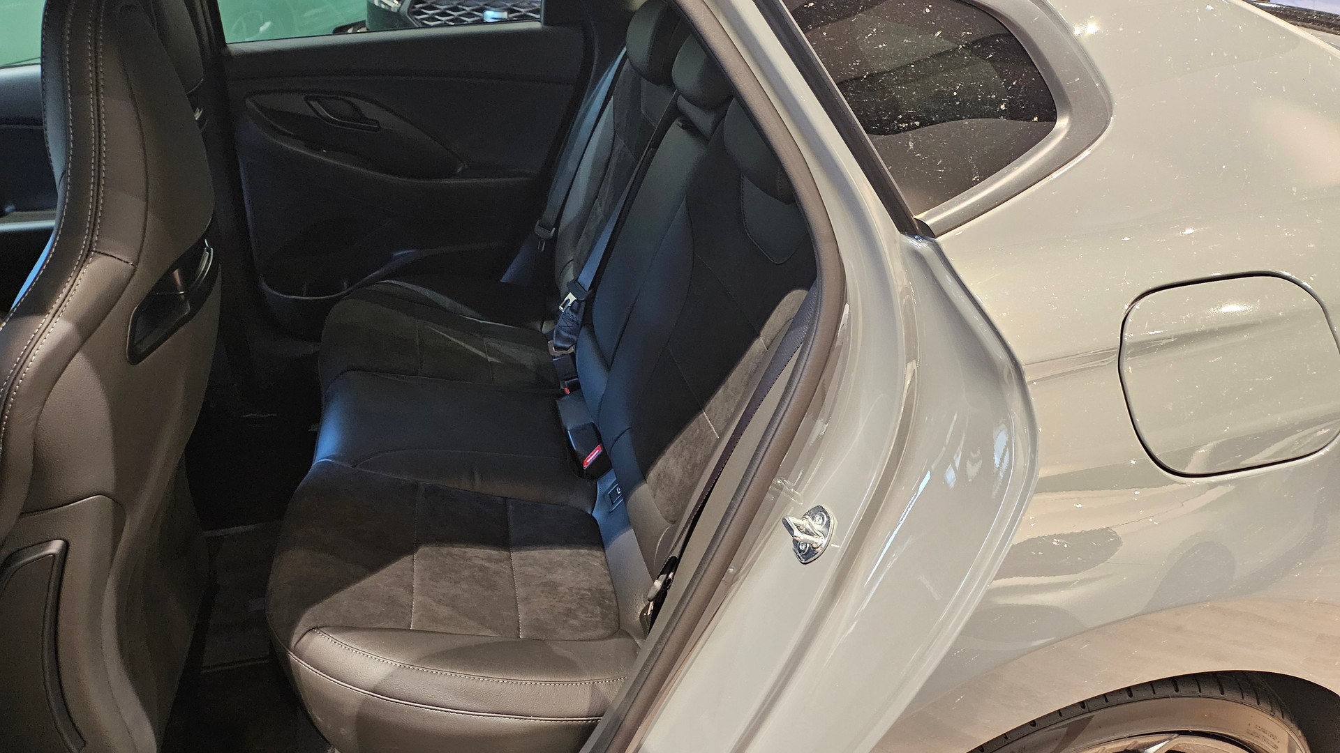 HYUNDAI i30 Fastback 2.0 T-GDi N 🔥Schalensitze🔥-image-22