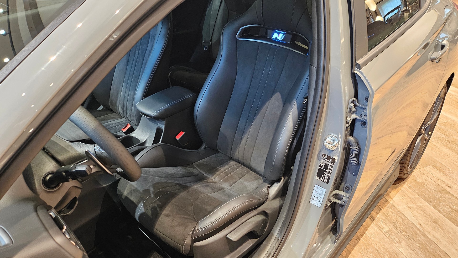 HYUNDAI i30 Fastback 2.0 T-GDi N 🔥Schalensitze🔥-image-23