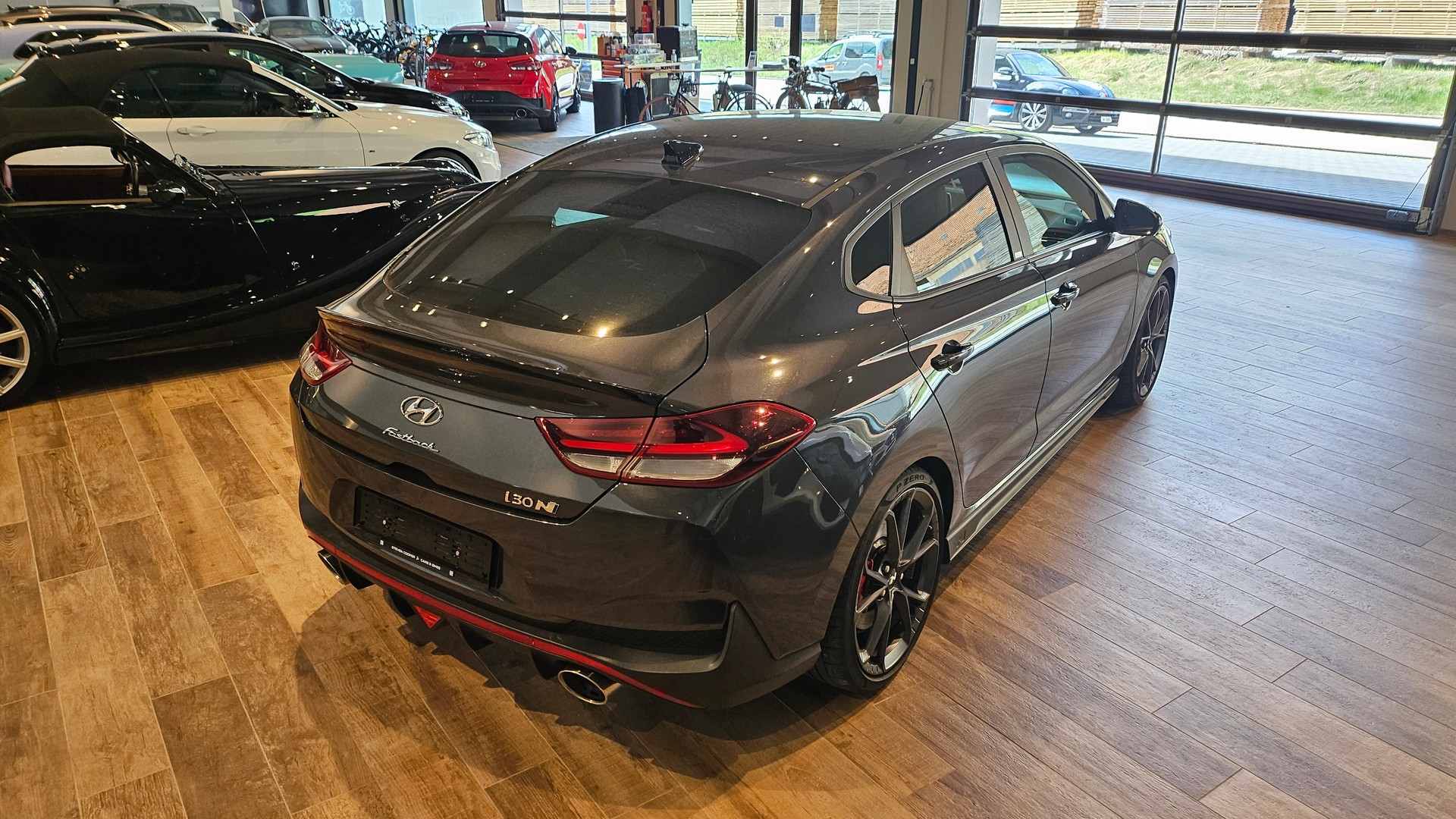 HYUNDAI i30 Fastback 2.0 T-GDi N 🔥Schalensitze🔥-image-10