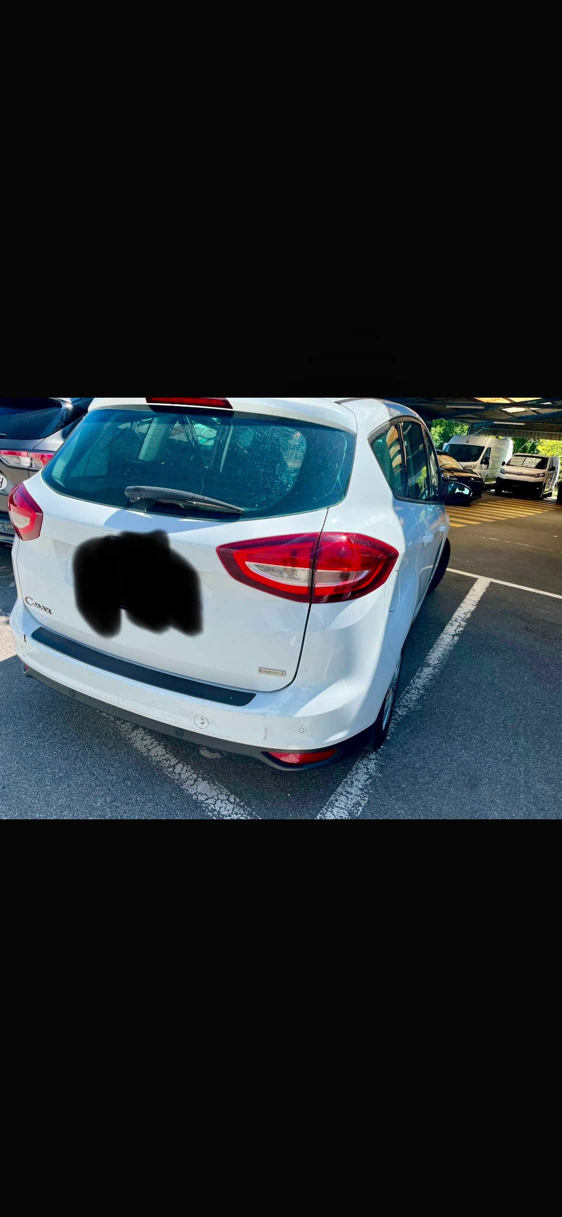 FORD C-Max 1.0 SCTi Sync Edition-image-2