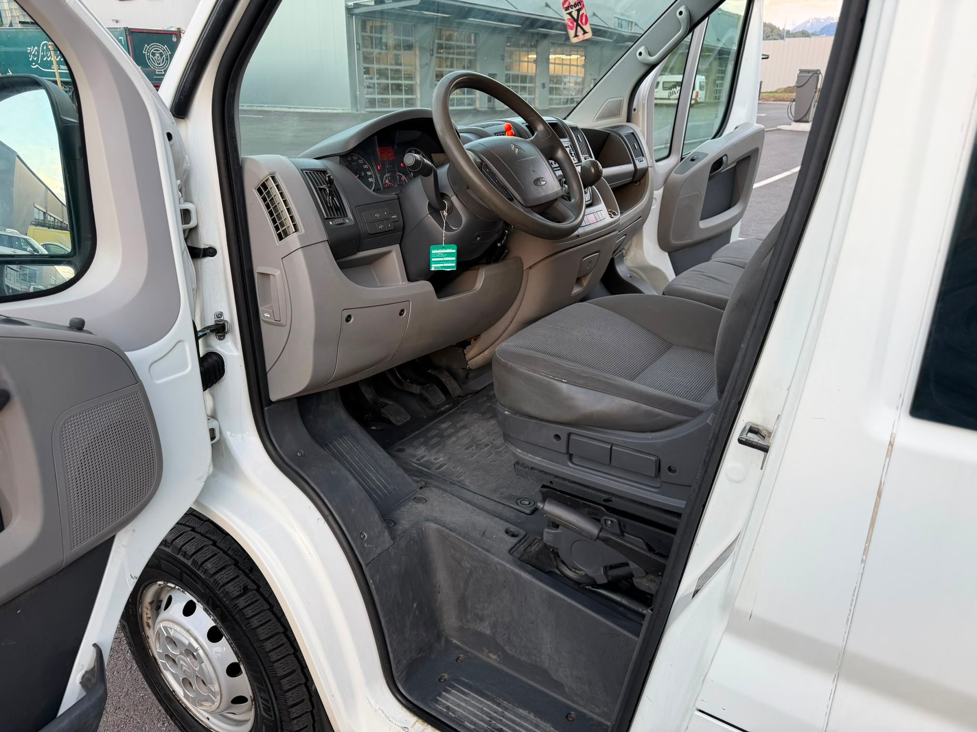 CITROEN Jumper 2.2 HDi 12Q-image-10