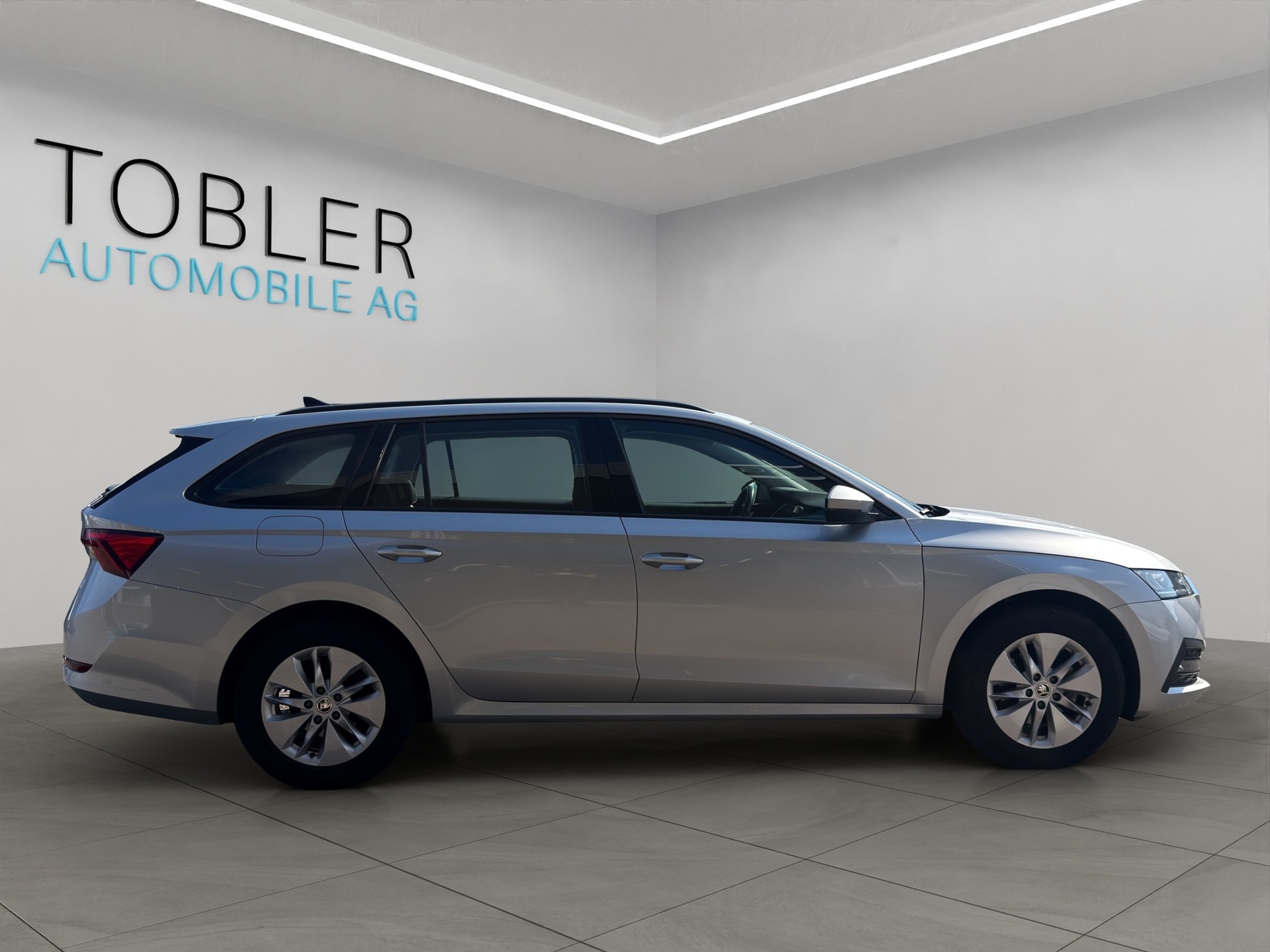 SKODA Octavia Combi 2.0 TDI DSG Ambition-image-7