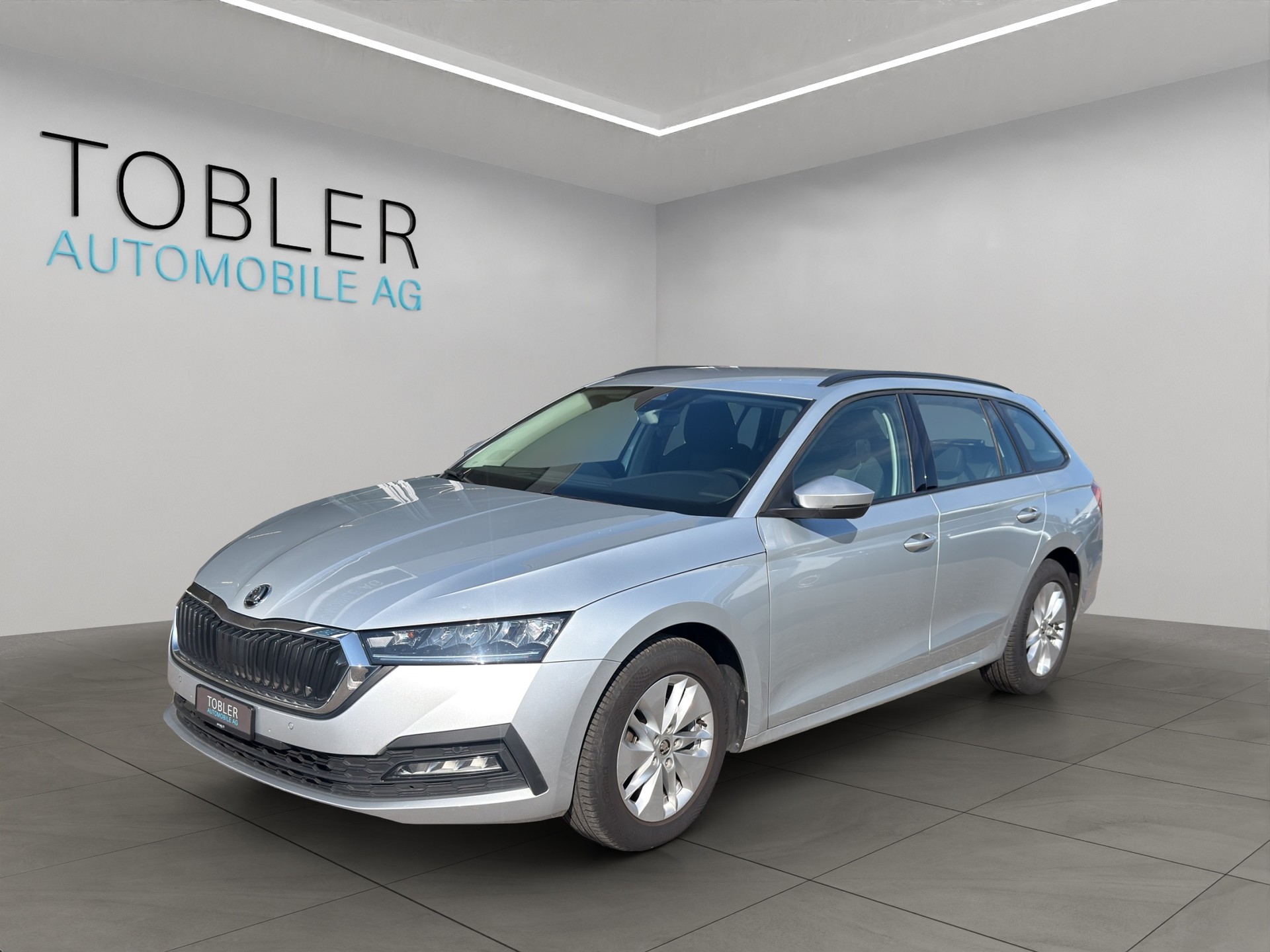 SKODA Octavia Combi 2.0 TDI DSG Ambition-image-2