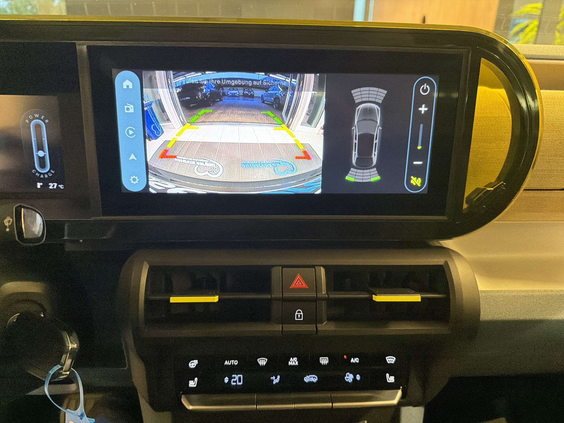 FIAT Grande Panda Elektro La Prima Automat-image-9